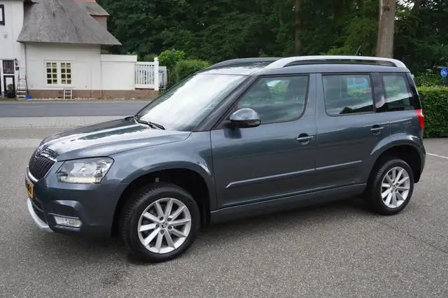 Skoda Yeti Outdoor 1.2 TSI Adventure Airco Automaat Pdc Lm Ve