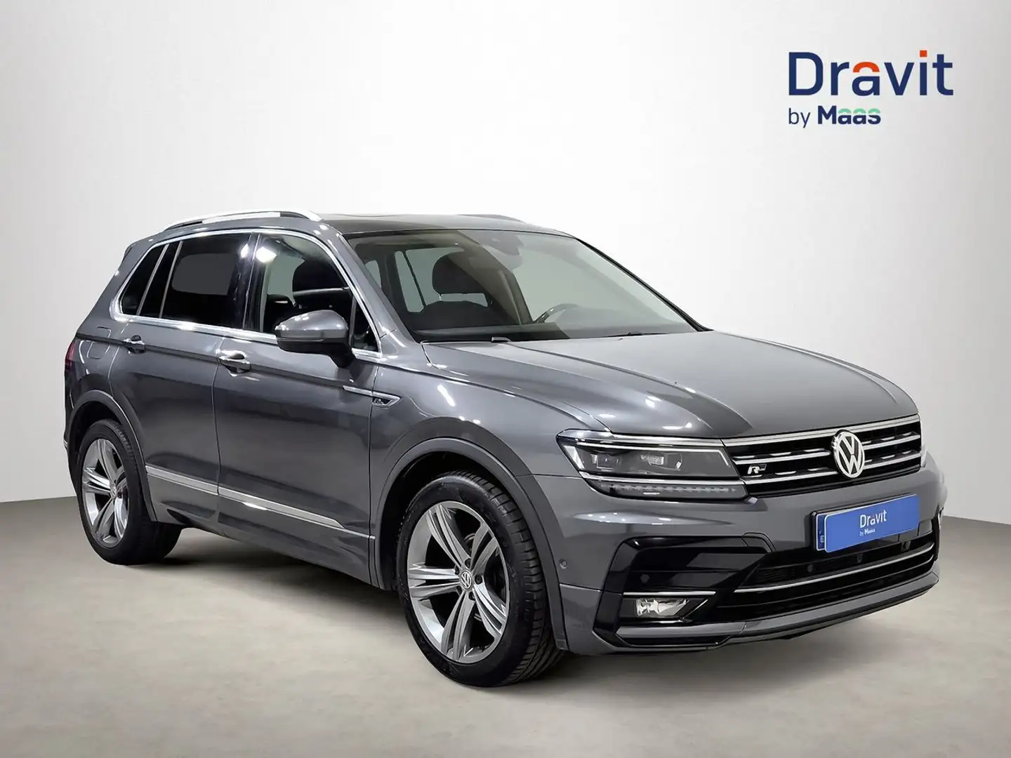 Volkswagen Tiguan 1.5 TSI Sport DSG 110kW Grijs - 1