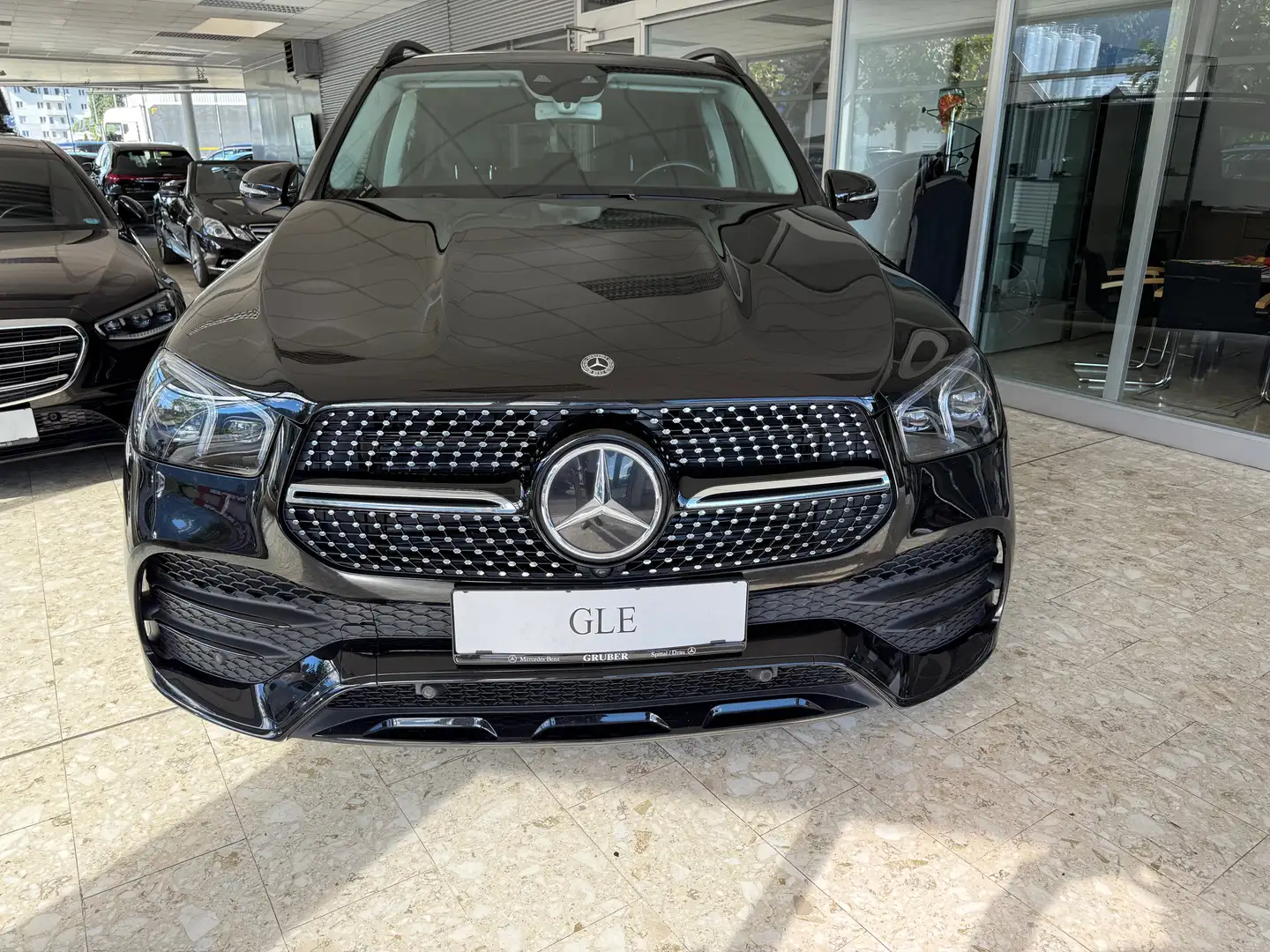 Mercedes-Benz GLE 350 GLE 350 d 4Matic AMG (167.121) Schwarz - 1