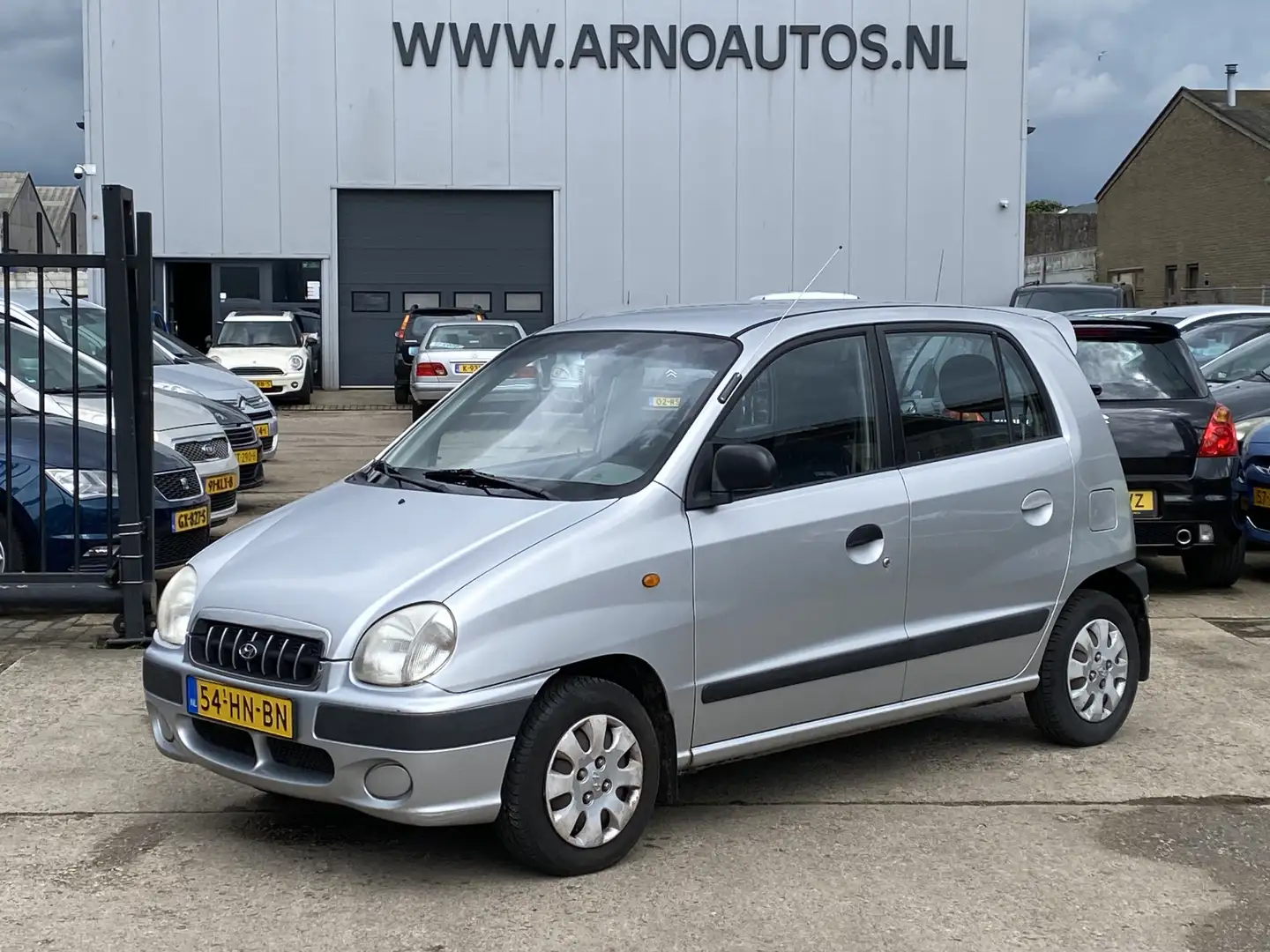 Hyundai Atos Spirit 1.0i SLX 5-DEURS, APK TOT 16-07-26, 194.660 Grijs - 1