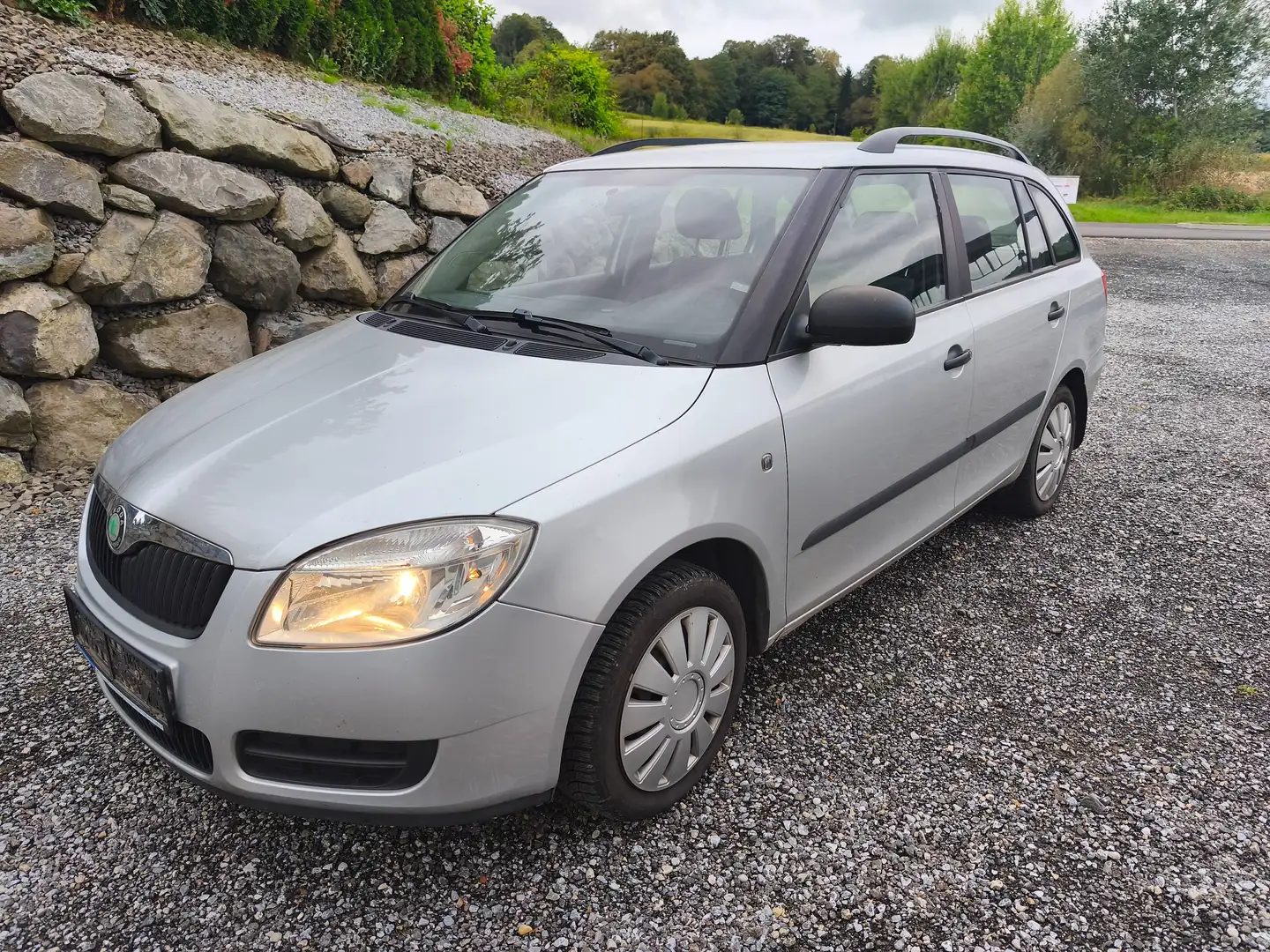 Skoda Fabia Cool Edition Grau - 1