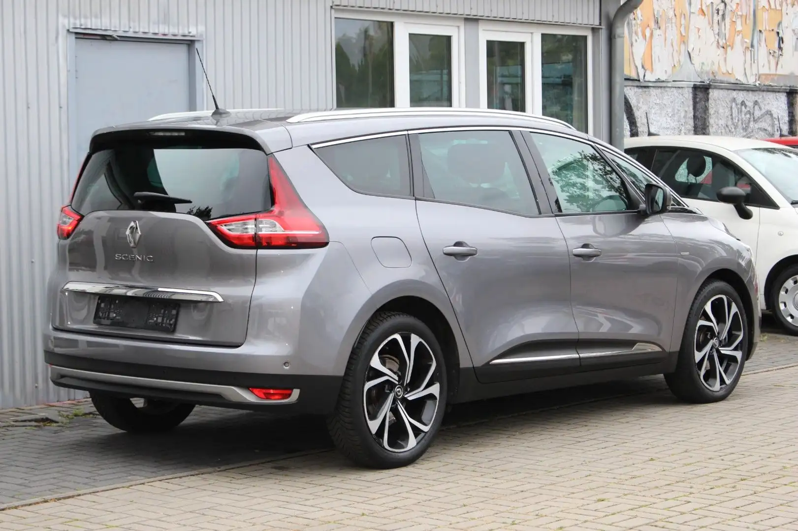 Renault Grand Scenic Scenic IV Grand BOSE Edition+Navi+R-Kamera+LED Сірий - 2