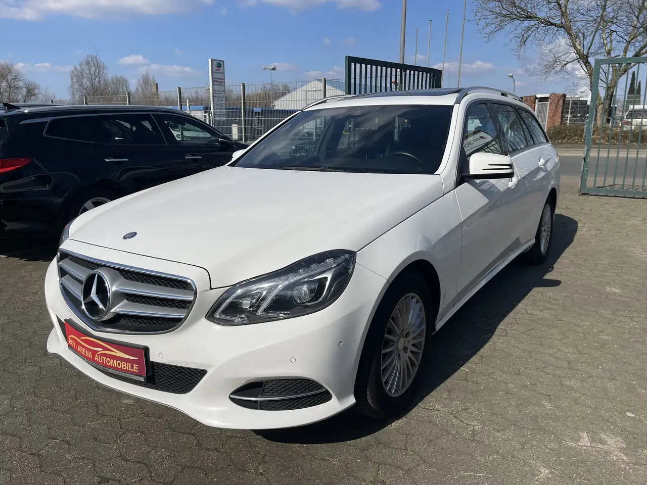 Mercedes-Benz E 200
