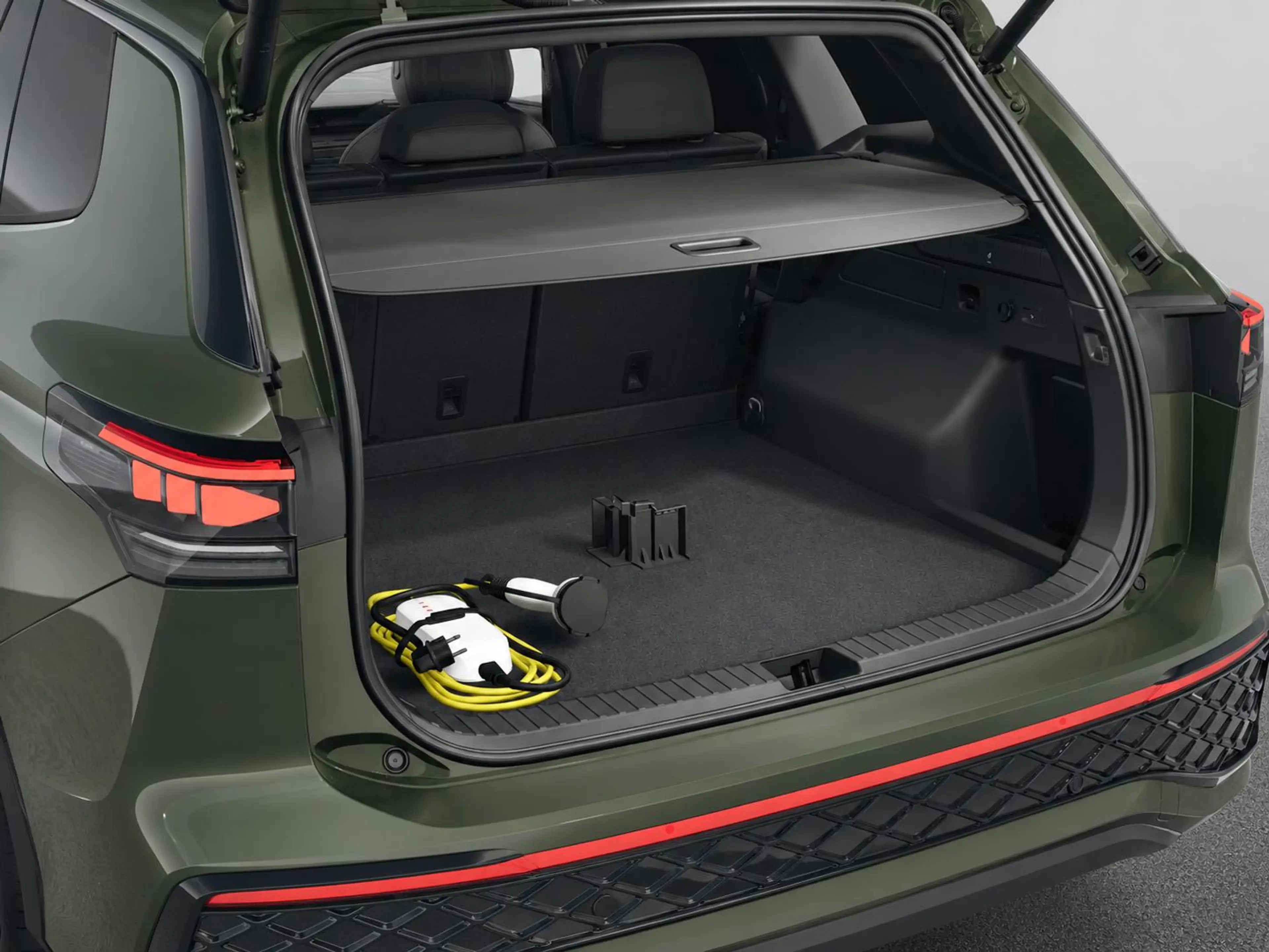 Volkswagen Tayron 1.5 eHybrid R-Line Edition 272PK DSG Panoramadak, — photo 14