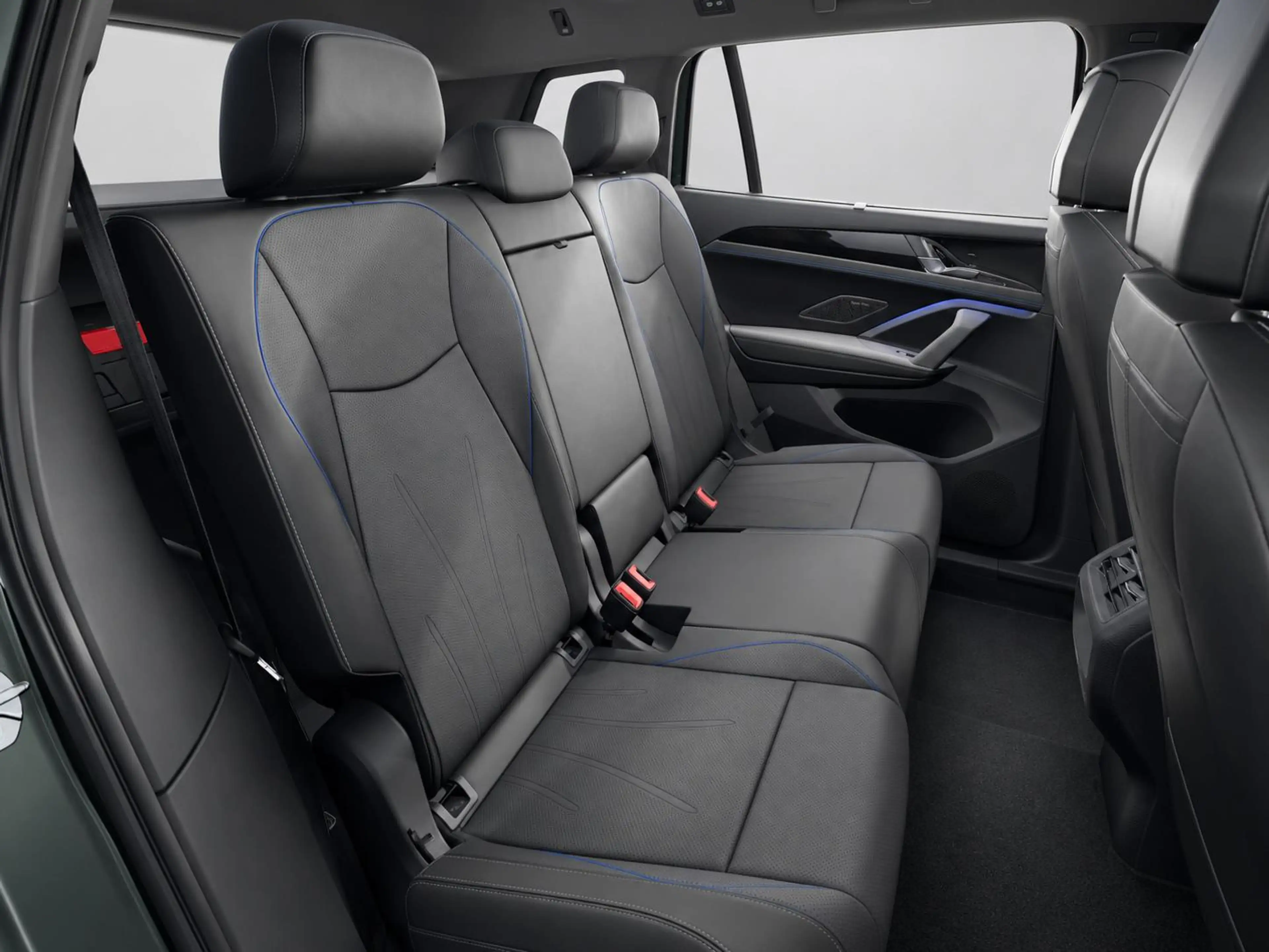 Volkswagen Tayron 1.5 eHybrid R-Line Edition 272PK DSG Panoramadak, — photo 6