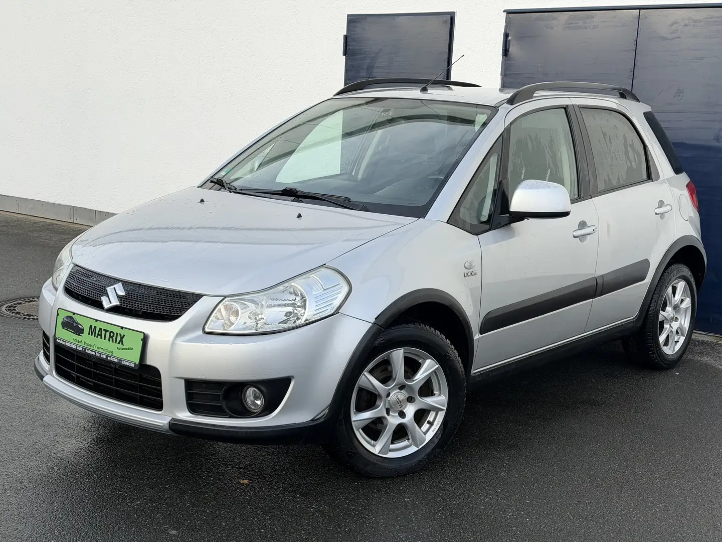 Suzuki SX4 Club Gris - 1