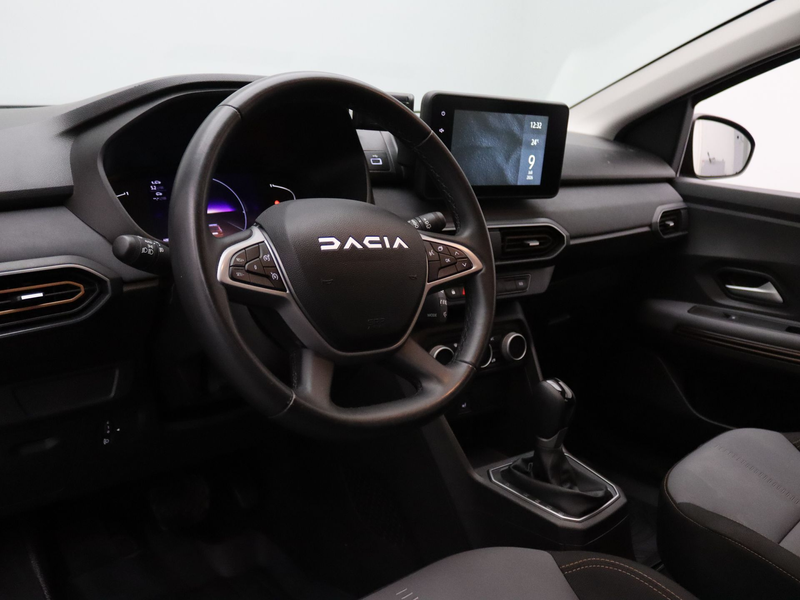 Dacia Jogger Hybrid 140pk Extreme 7p. Apple Carplay/Android Aut — photo 3