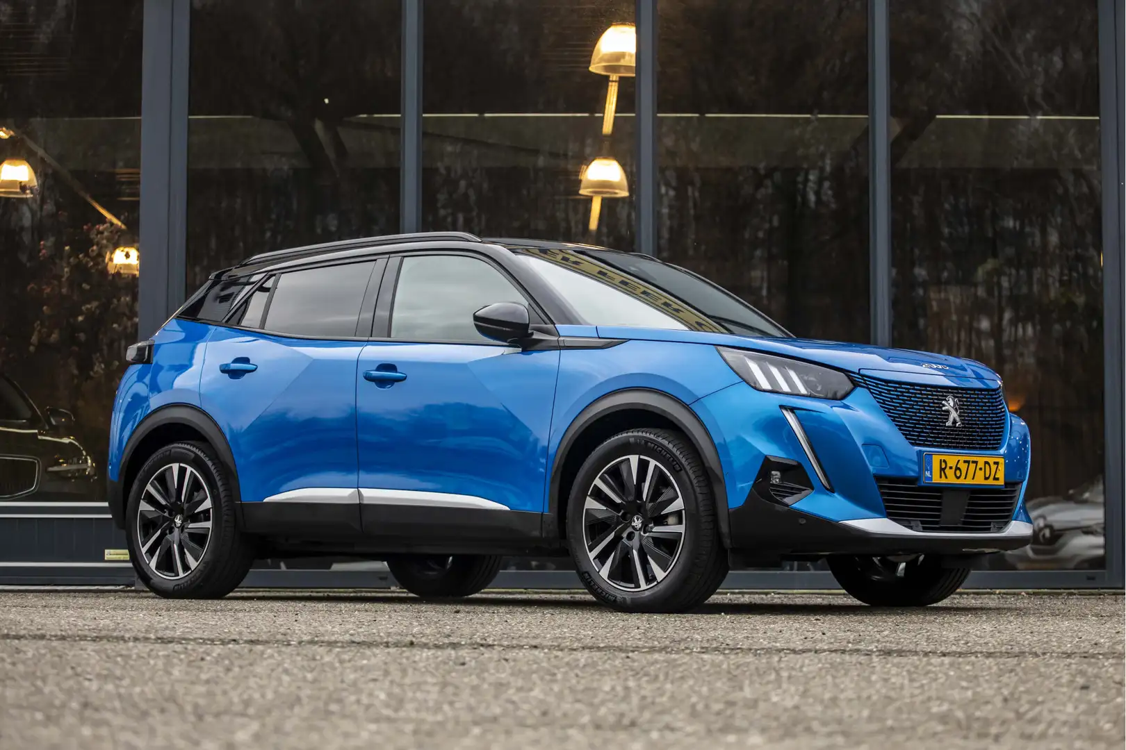 Peugeot e-2008 EV GT Pack 50 kWh Blu/Azzurro - 1