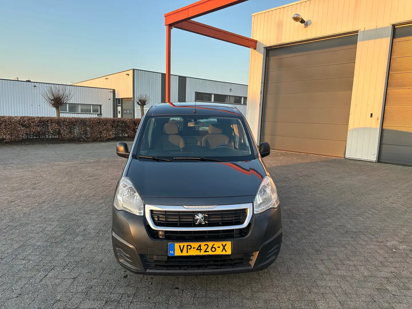 Peugeot Partner Partner 120 1.6 HDI L1 XT - 2