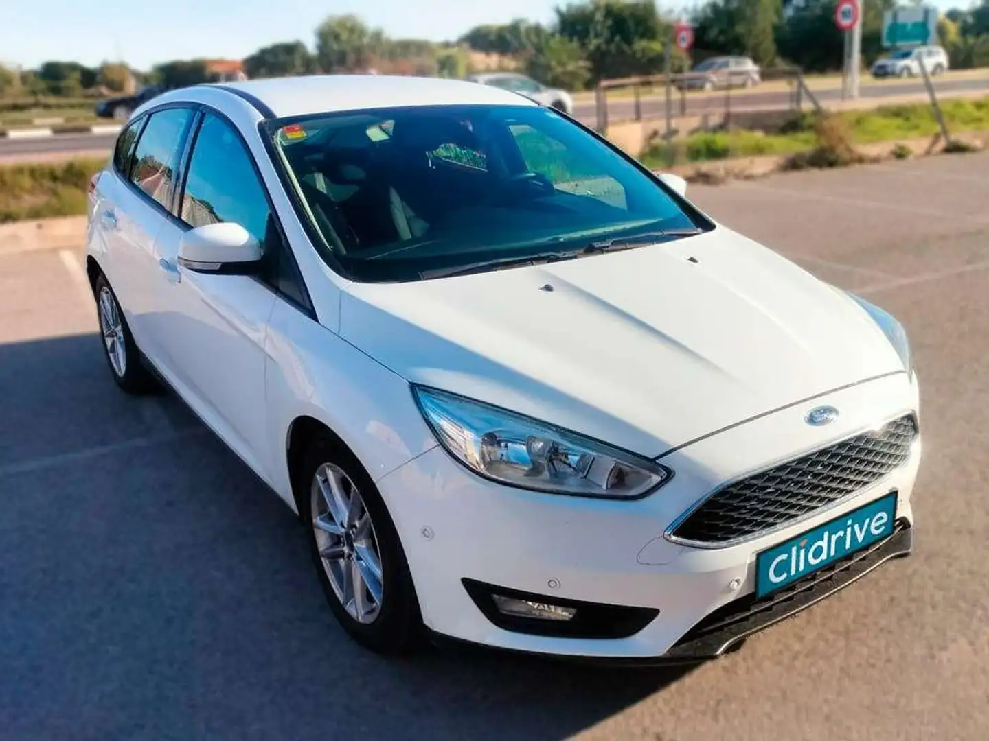 Ford Focus 1.0 Ecoboost Auto-S&S Titanium 125 Blanco - 2