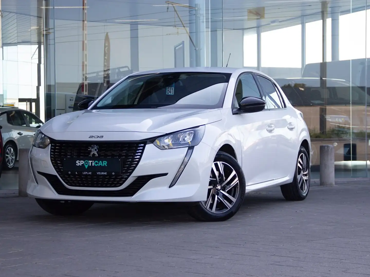 Peugeot 208 ALLURE 1.2T 100PK |GPS|CAMERA| Blanc - 1