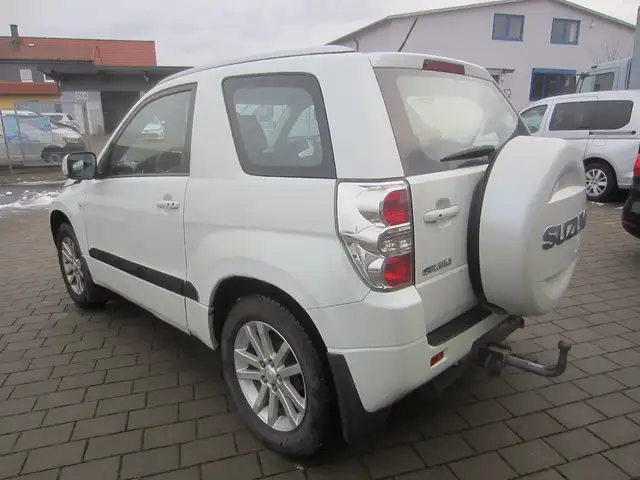 Suzuki Grand Vitara 1.6 Club (3-trg.),AHK,Klima