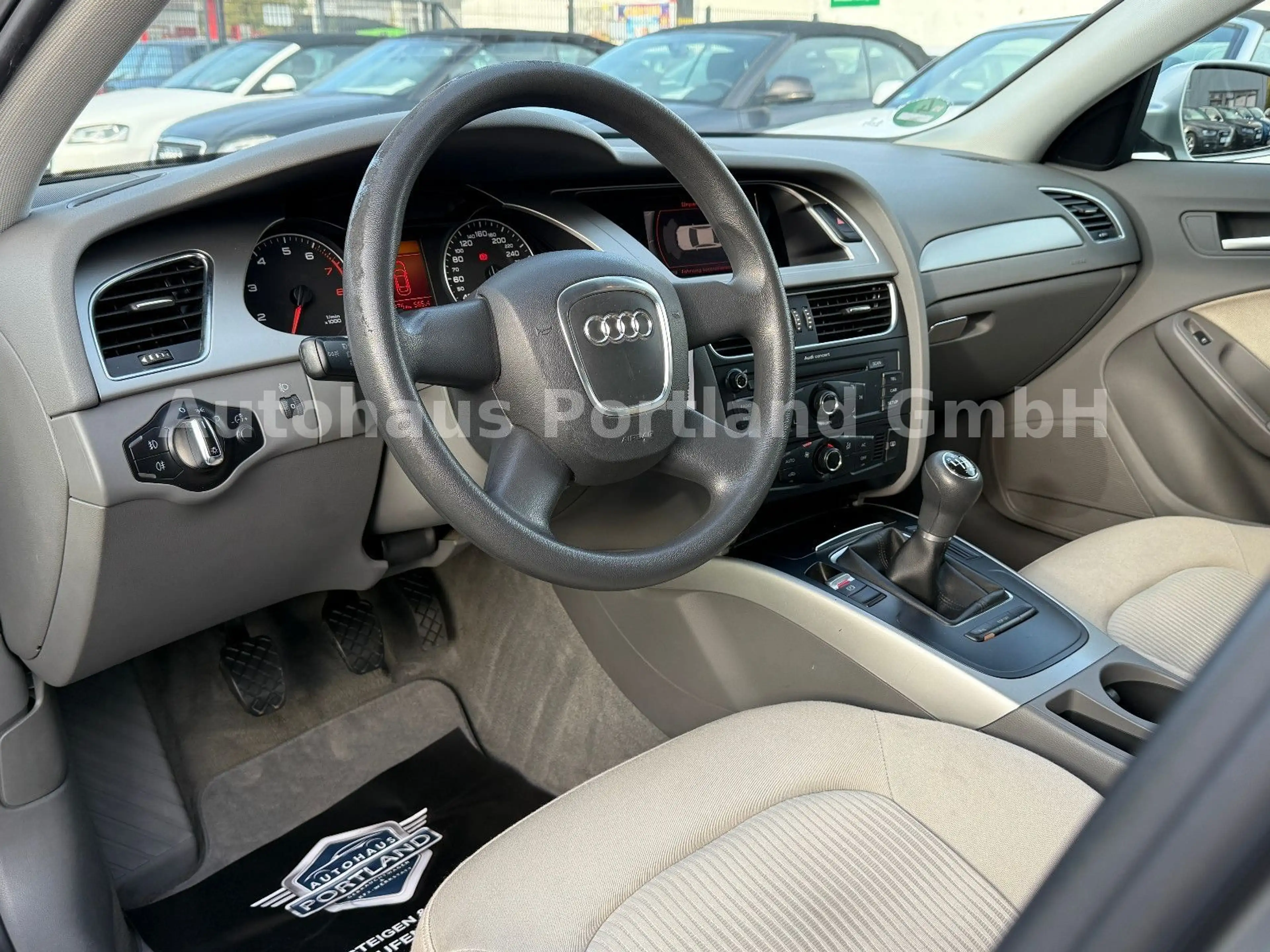Audi A4 Lim. Attraction/PDC/17 Zoll/Isofix — photo 8