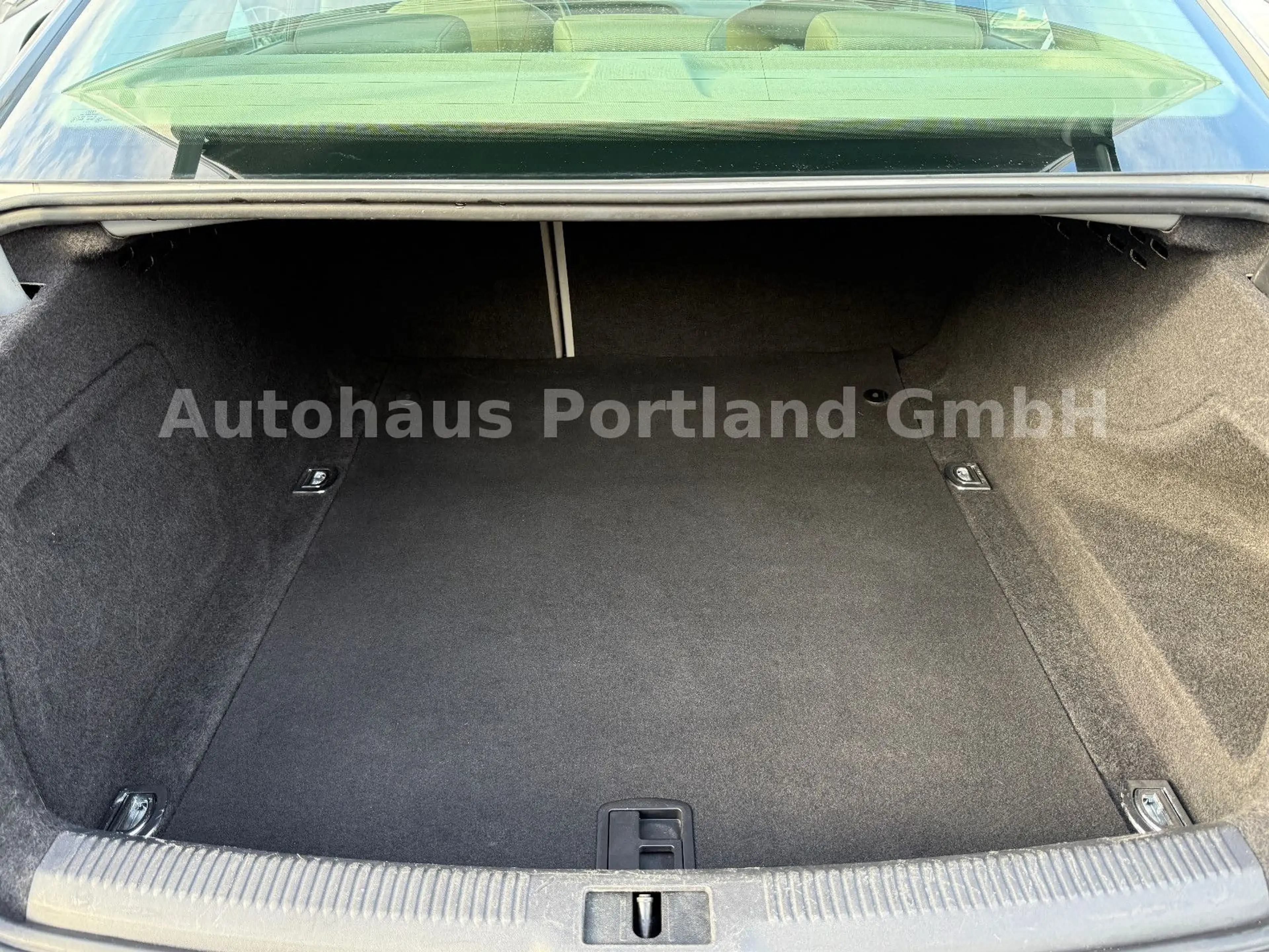 Audi A4 Lim. Attraction/PDC/17 Zoll/Isofix — photo 7