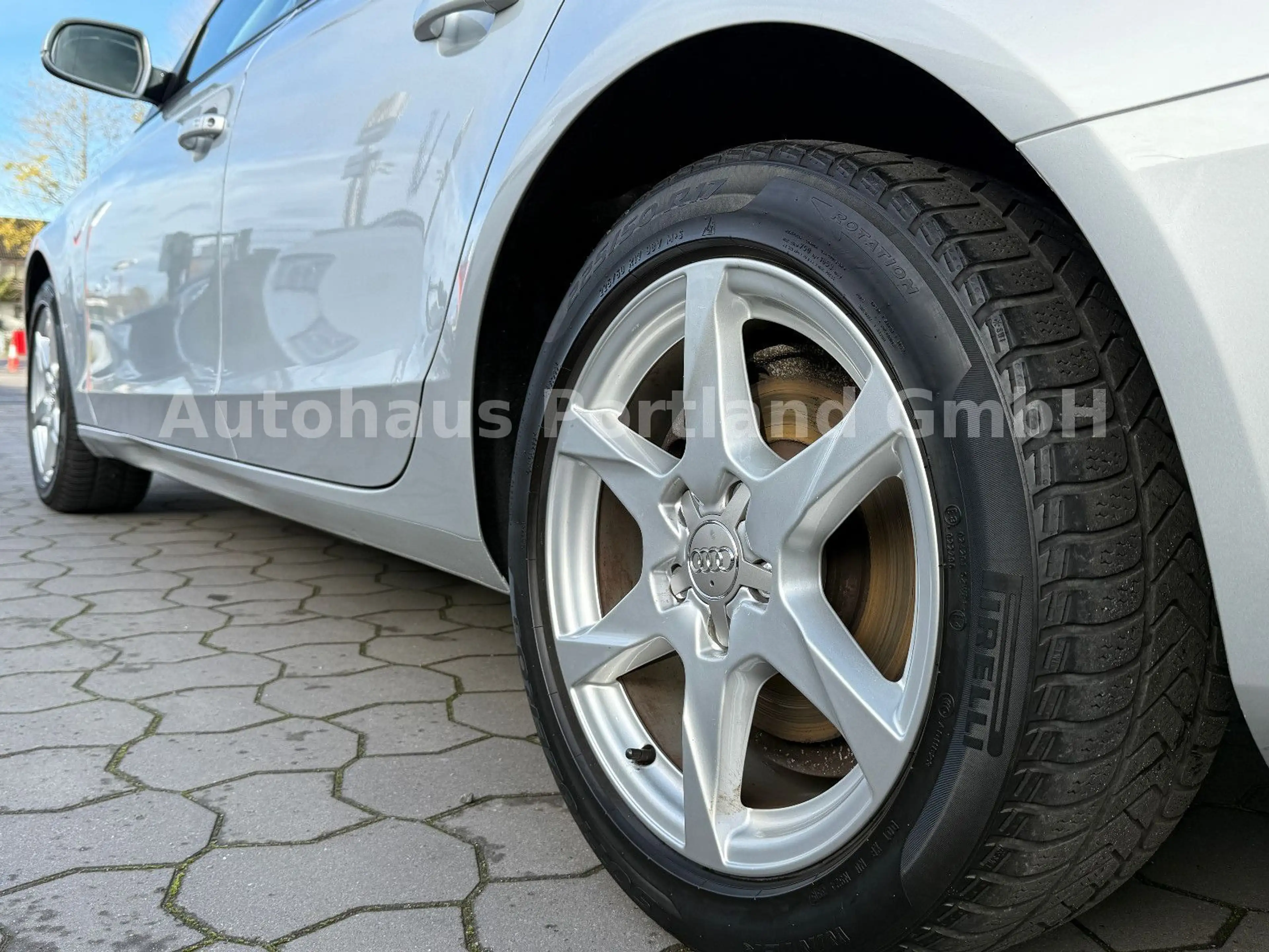 Audi A4 Lim. Attraction/PDC/17 Zoll/Isofix — photo 5