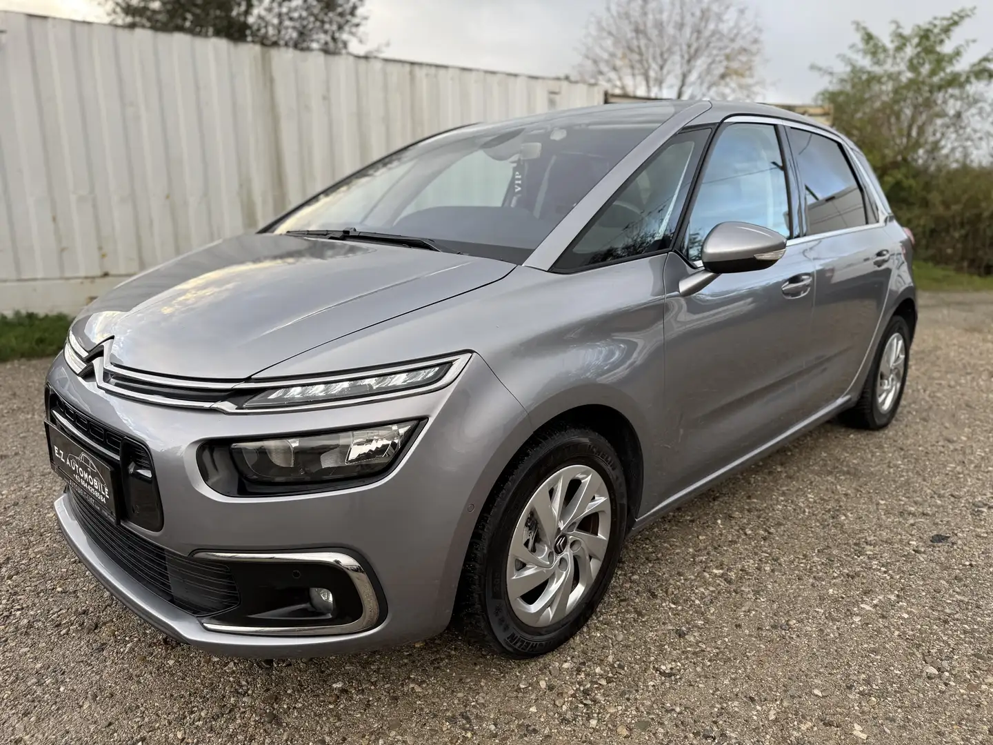 Citroen C4 SpaceTourer Selection *Pickerl Neu* Grau - 2