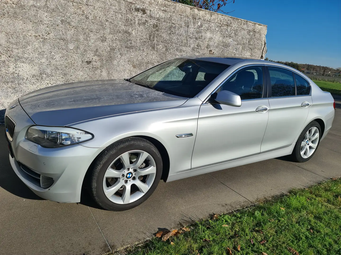 BMW 520 520d Sport-Aut. BluePerformance Zilver - 1