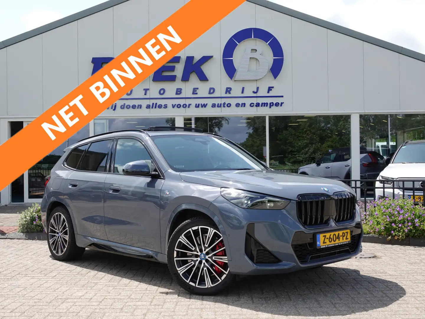 BMW X1 xDrive25e M-SPORT PANO | VOL LEER | 20" LMV | HARM Grijs - 1