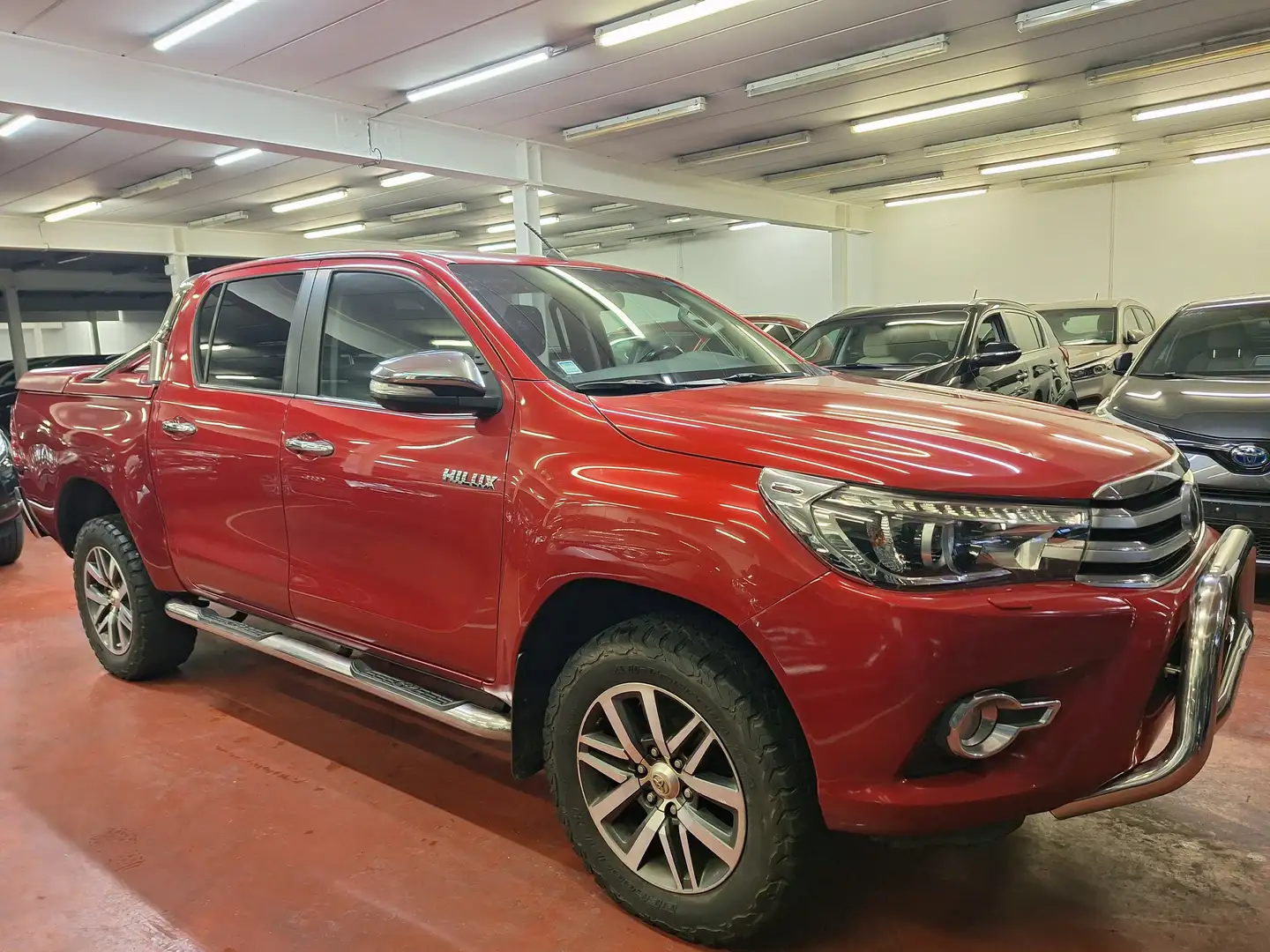 Toyota Hilux 2.4 D-4D 4WD - Voiture Belge - 28.900 HTVA Rouge - 1