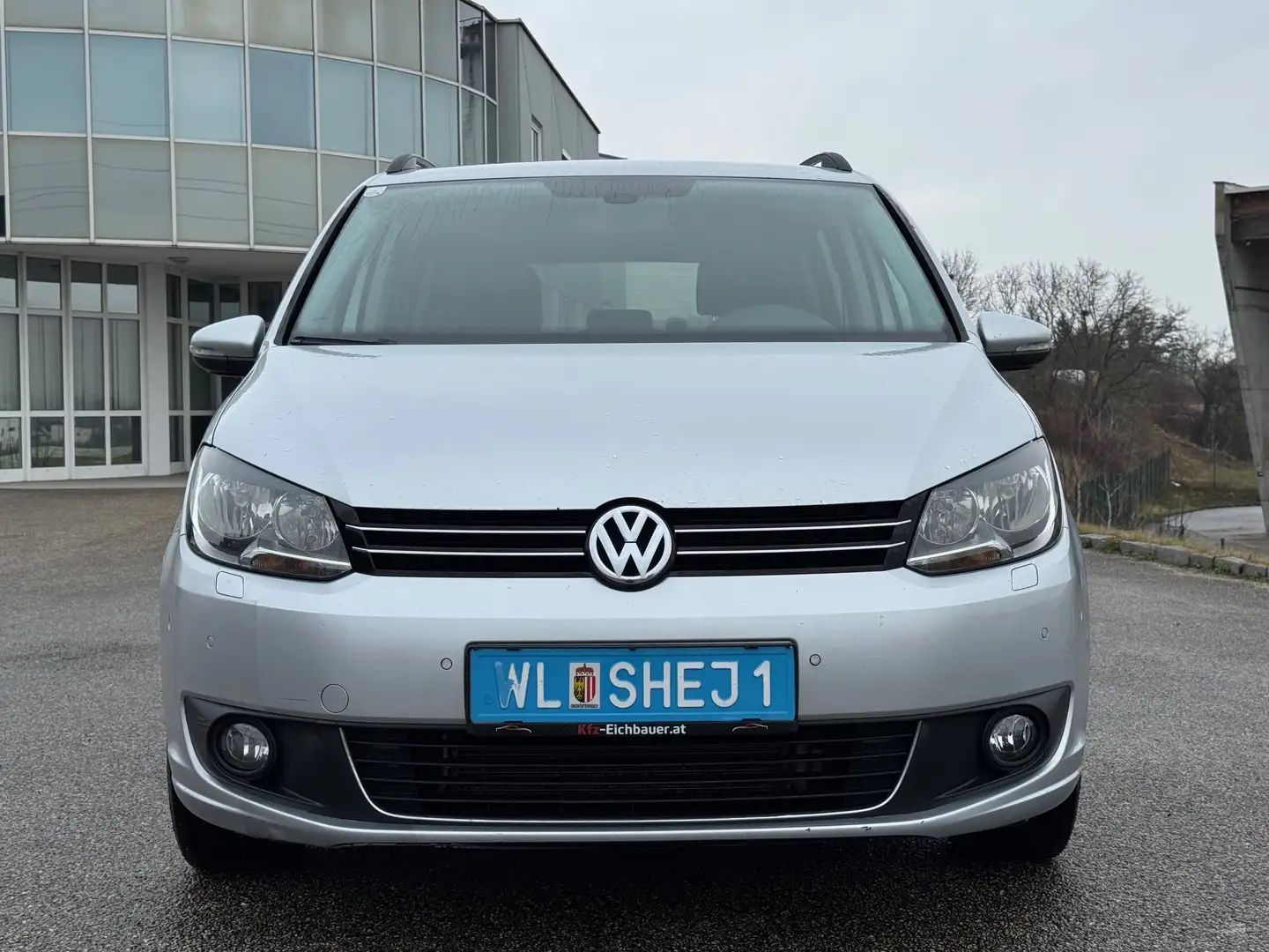 Volkswagen Touran Comfortline BMT*Export Fahrzeug* Grau - 2