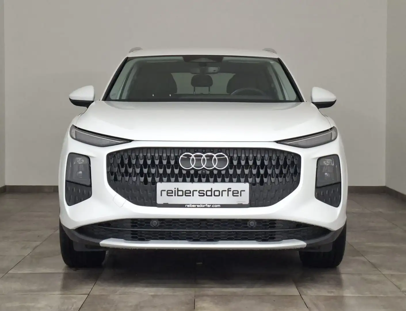 Audi Q3 TFSI 110 kW  intense Weiß - 2