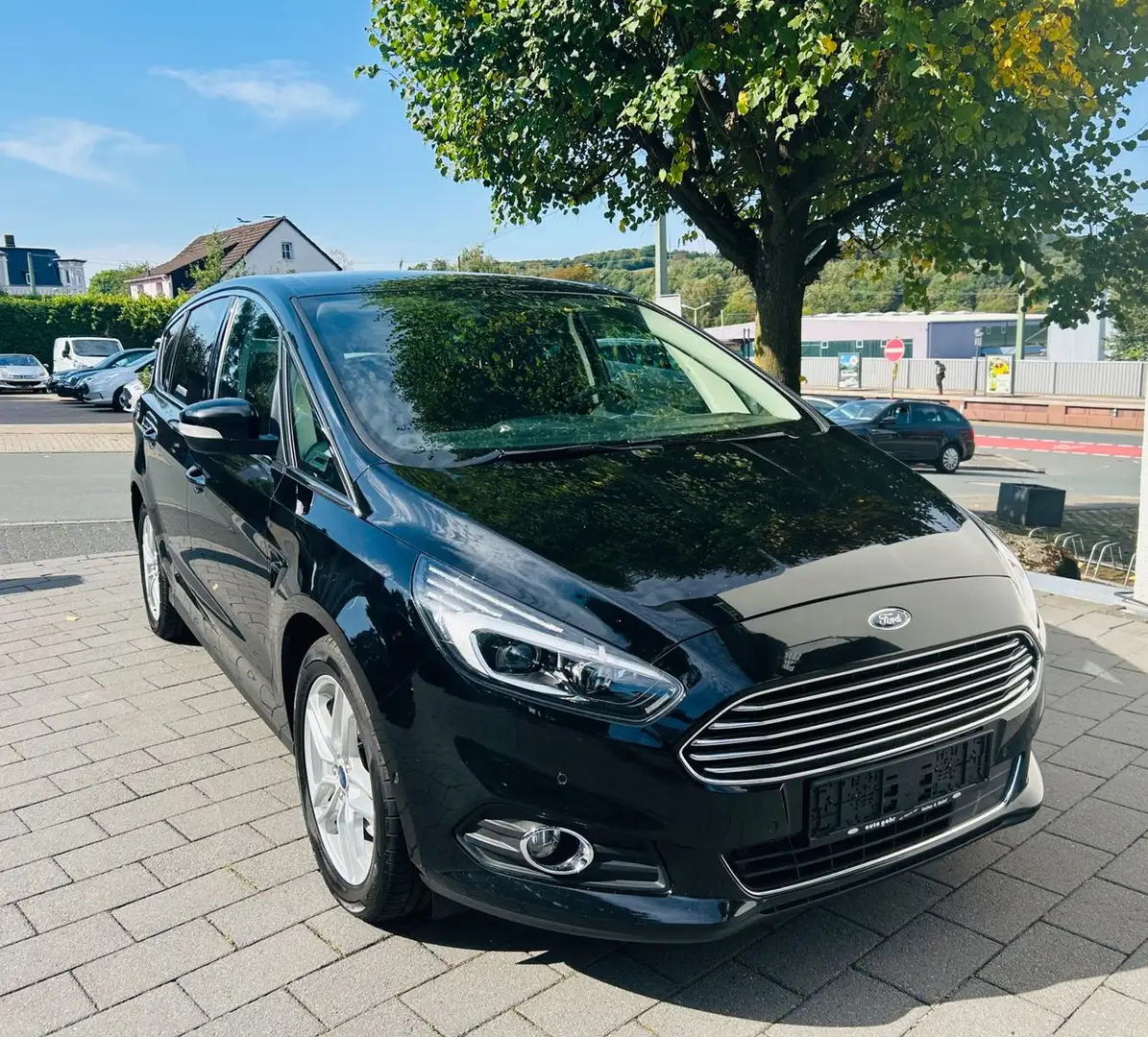 Ford S-Max S-MAX Titanium 7-Sitzer Schwarz - 2