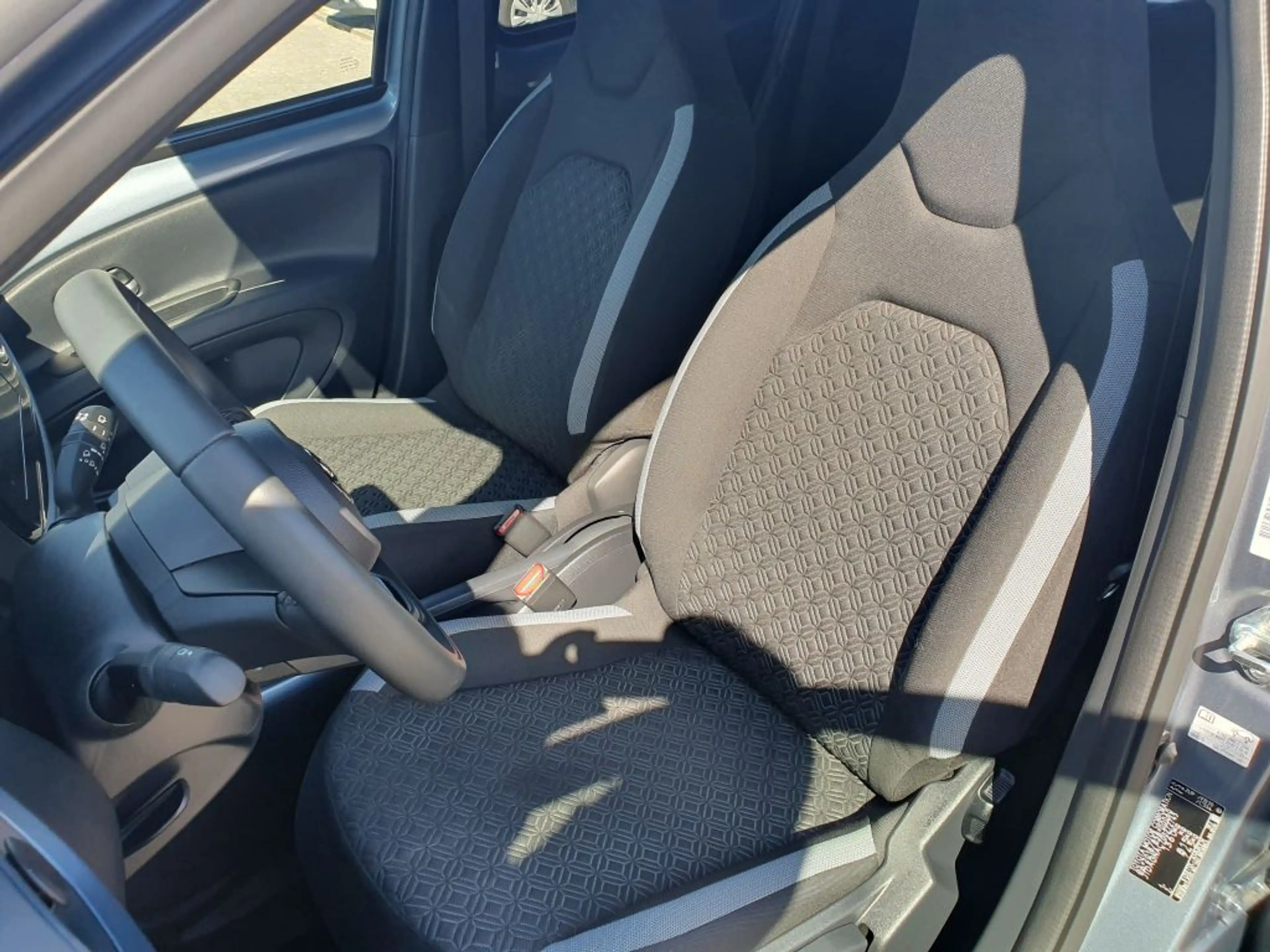 Toyota Aygo X Teamplayer — photo 14
