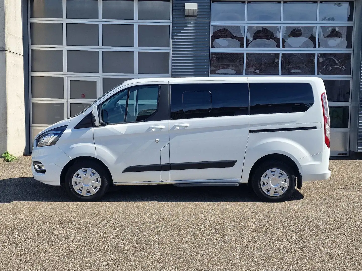 Ford Tourneo Custom 320 L1 H1 Tourneo Trend Klima Weiß - 2
