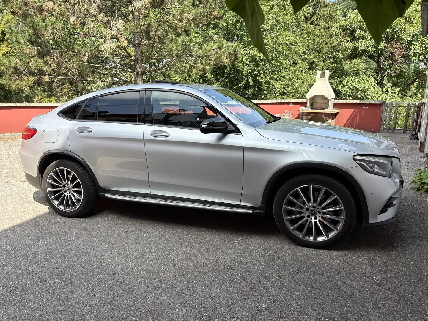 Mercedes-Benz GLC 250 d Coupé 4MATIC Aut. - 2