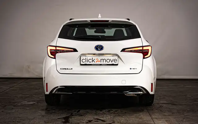 Toyota Corolla view 4