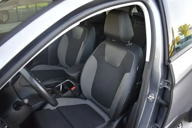 Opel Grandland X view 11