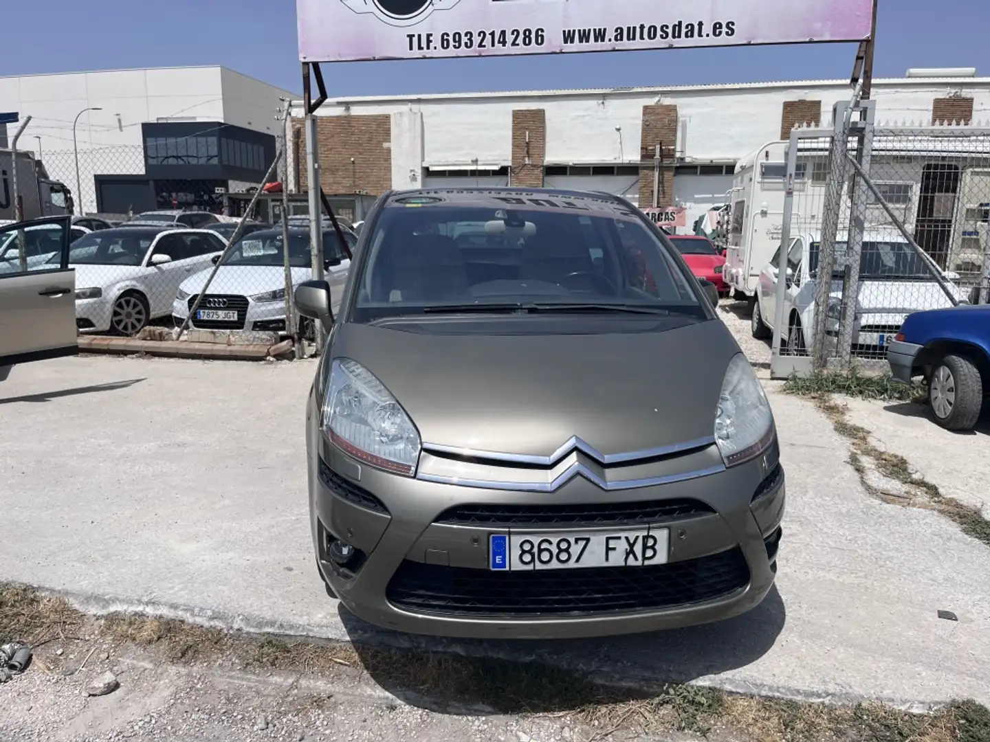 Citroen C4 Picasso 1.6HDI Exclusive+ CMP Beige - 2