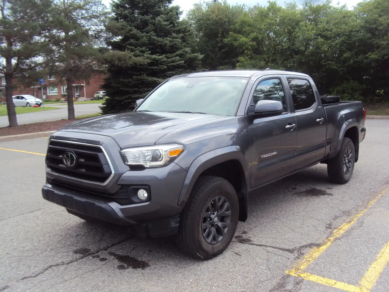 Toyota Tacoma снимка Toyota Tacoma