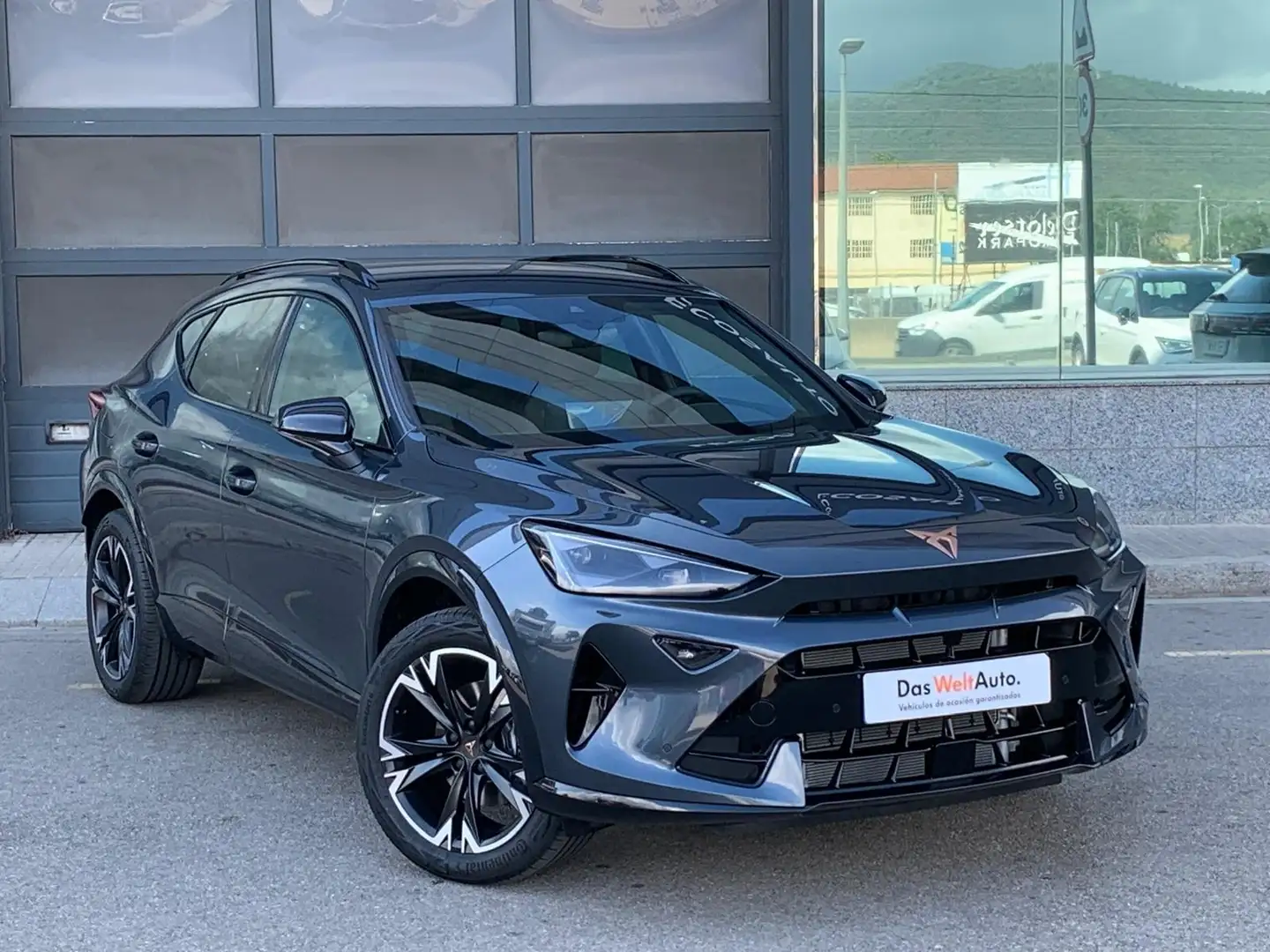 CUPRA Formentor 1.5 e-Hybrid 150 DSG Gris - 2