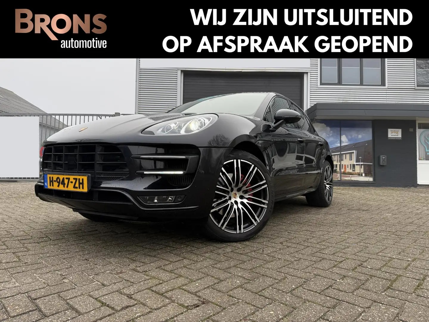 Porsche Macan 3.6 Turbo Pano l 21 INC l Luchtvering Noir - 1