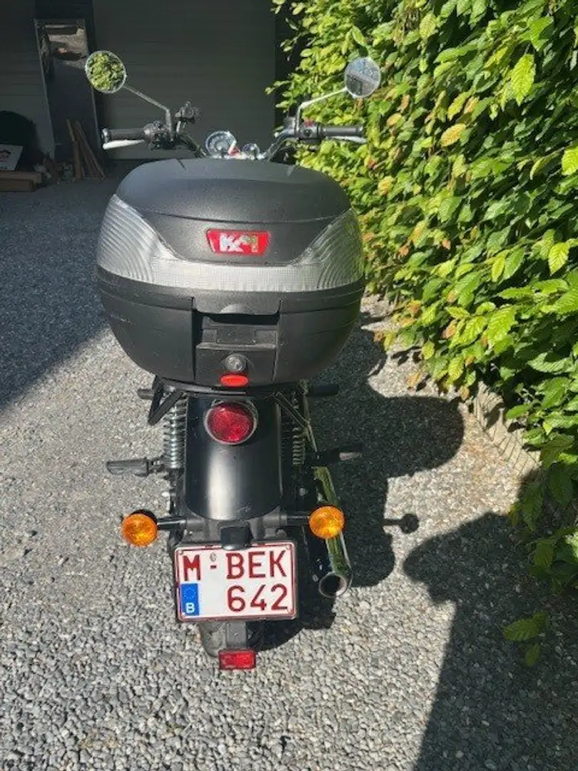 Royal Enfield Meteor 350 - 2