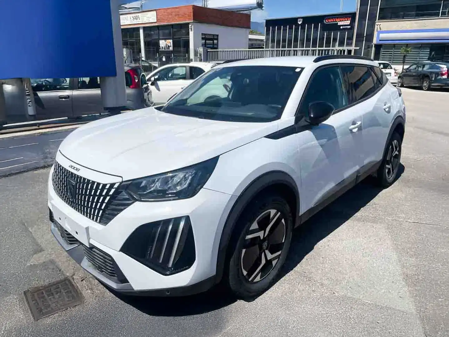 Peugeot 2008 1.2 puretech Allure Blanc - 1