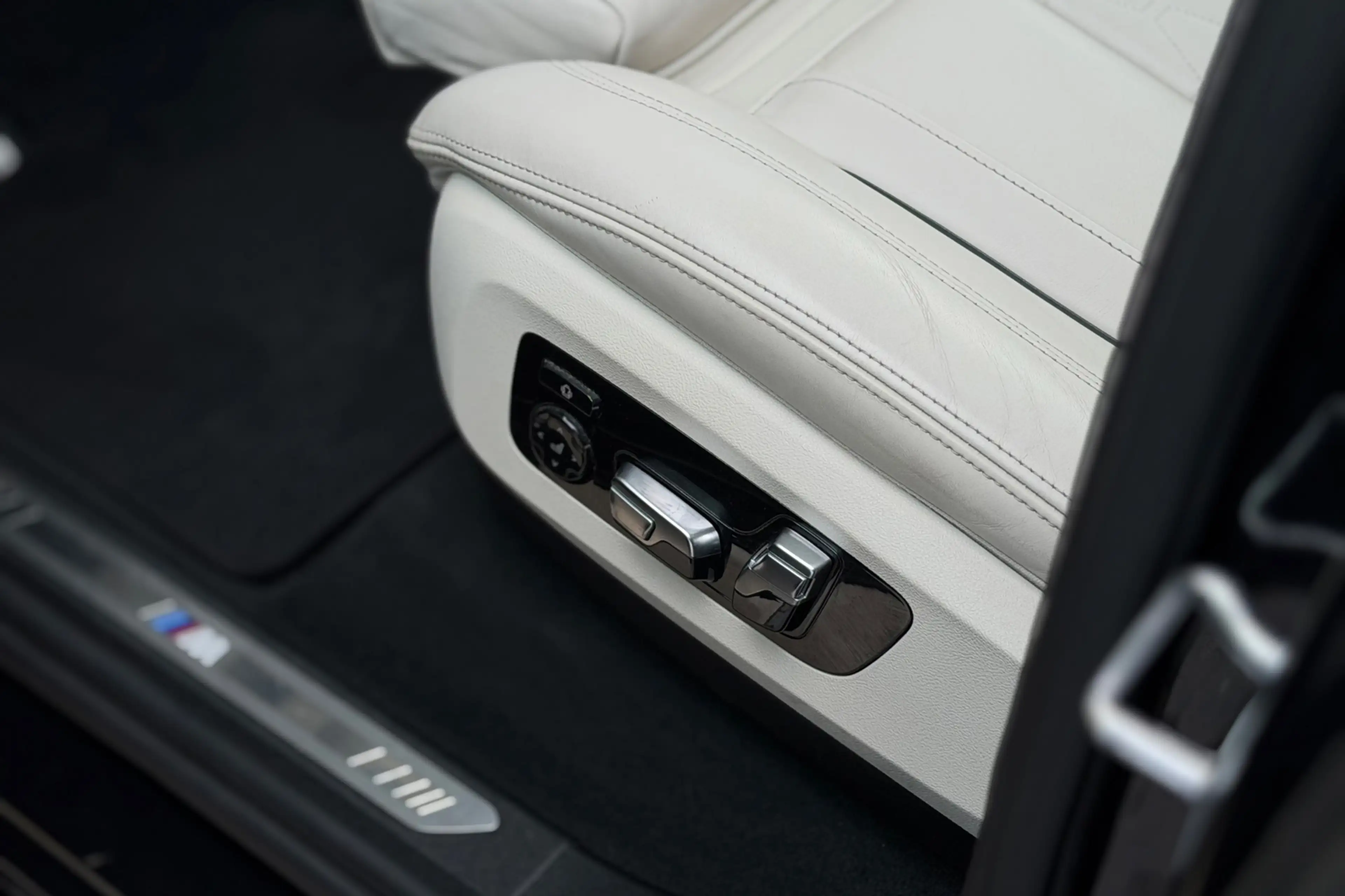 BMW X5 XDrive45e High Executive, NL Auto, Comfort Seats, — photo 14