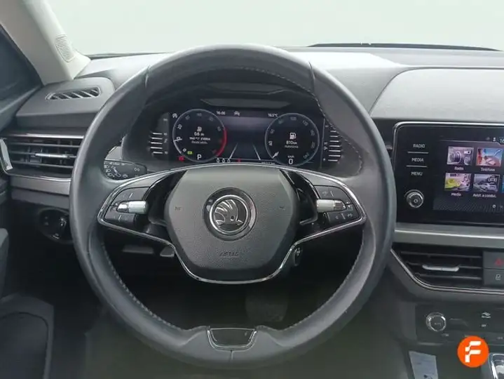 Škoda Kamiq 1.0 TSI Style 2023, foto 10