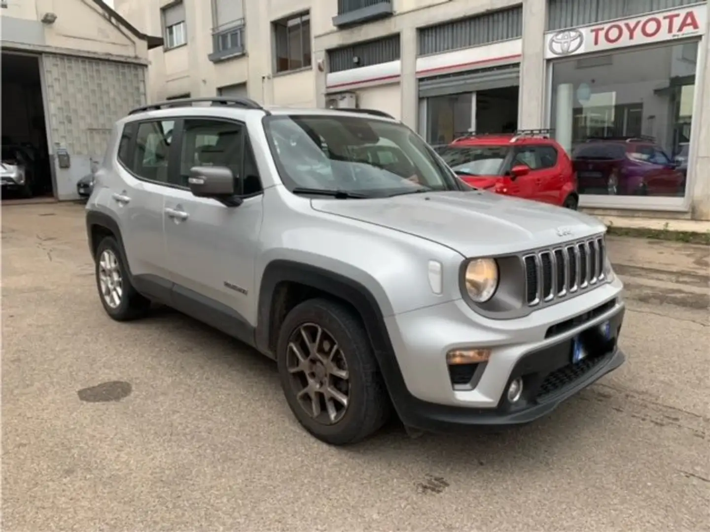 Jeep Renegade Renegade 1.0 T3 Limited FWD Plateado - 2