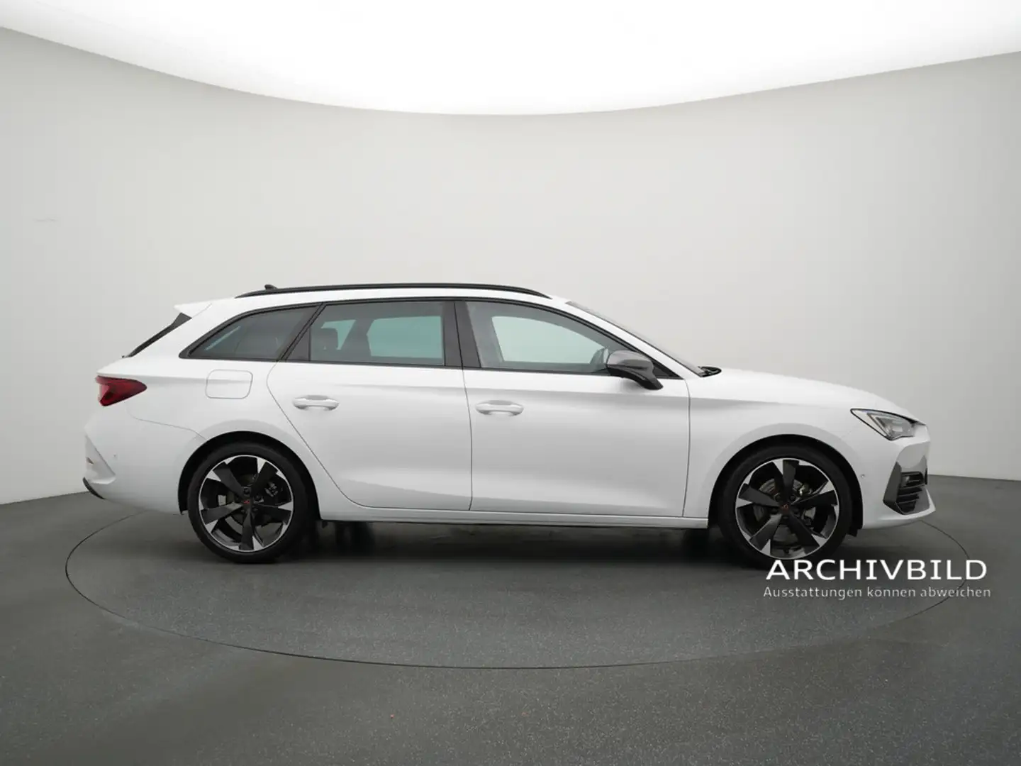 CUPRA Leon Sportstourer 4Drive VZ ACC AHK NAVI KAM Weiß - 2