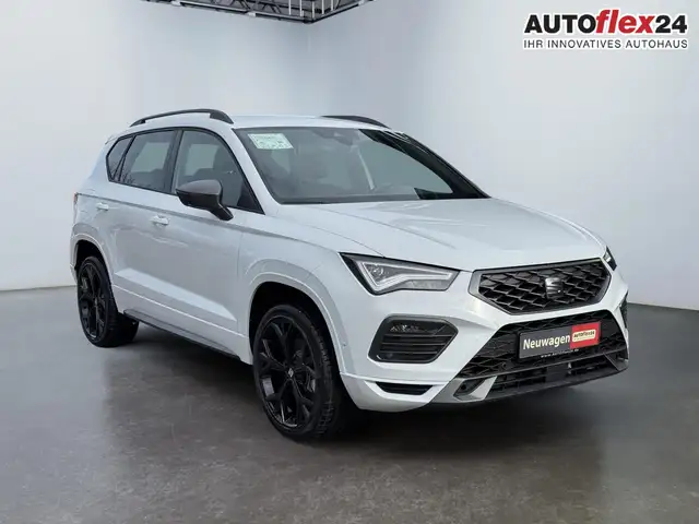 SEAT Ateca 1.5 TSI DSG FR Black Edition 19Z AHK PDC SHZ Na...
