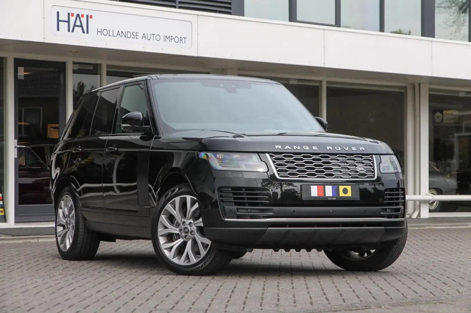 Land Rover Range Rover 2.0 P400e Vogue I Pano I ACC I Hybrid I Zwart - 1