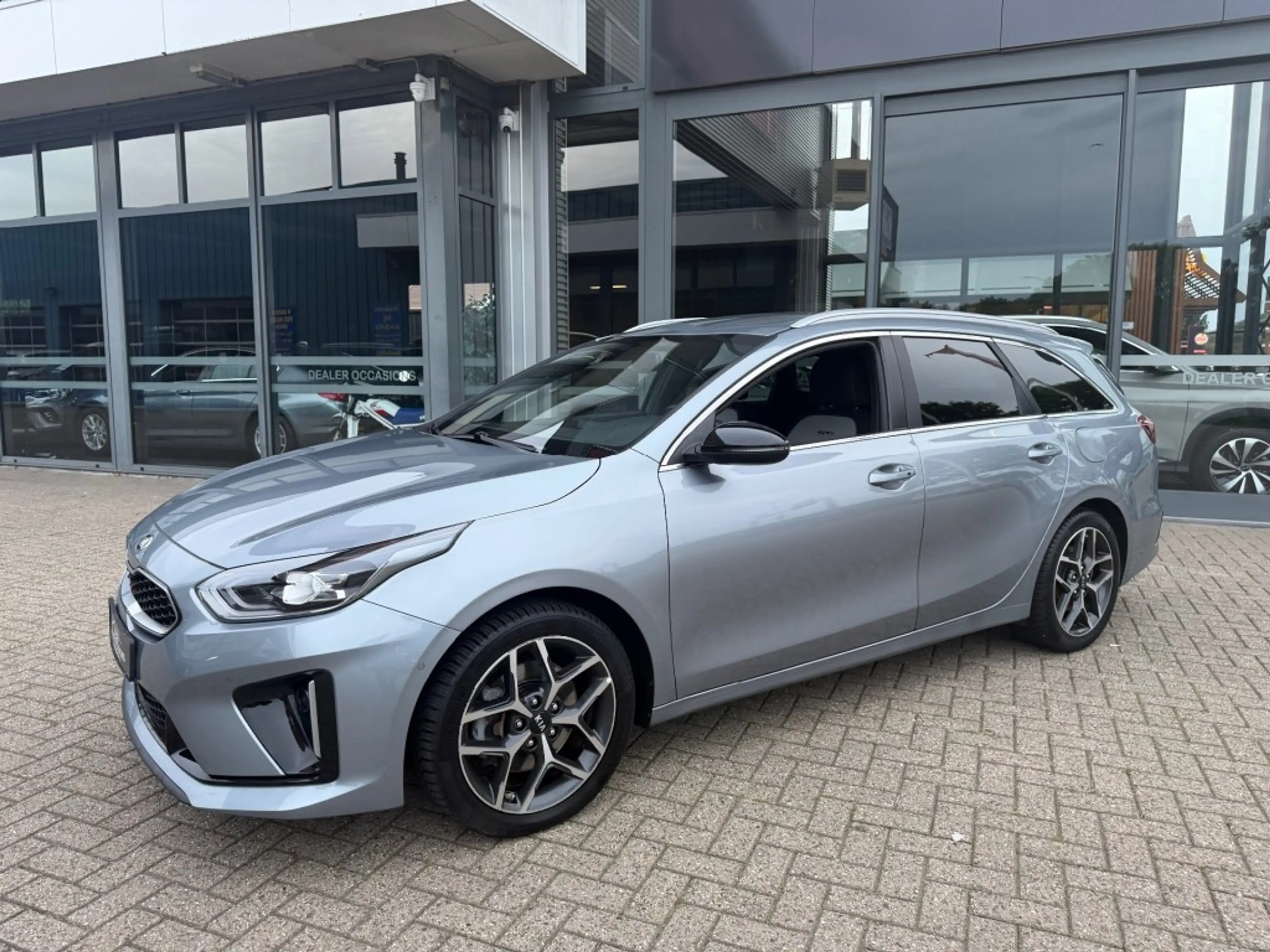 Kia Ceed / cee'd 1.0 T-GDI GT-LINE BUSINESS EDITION NAVI AIRCO/ECC — photo 9