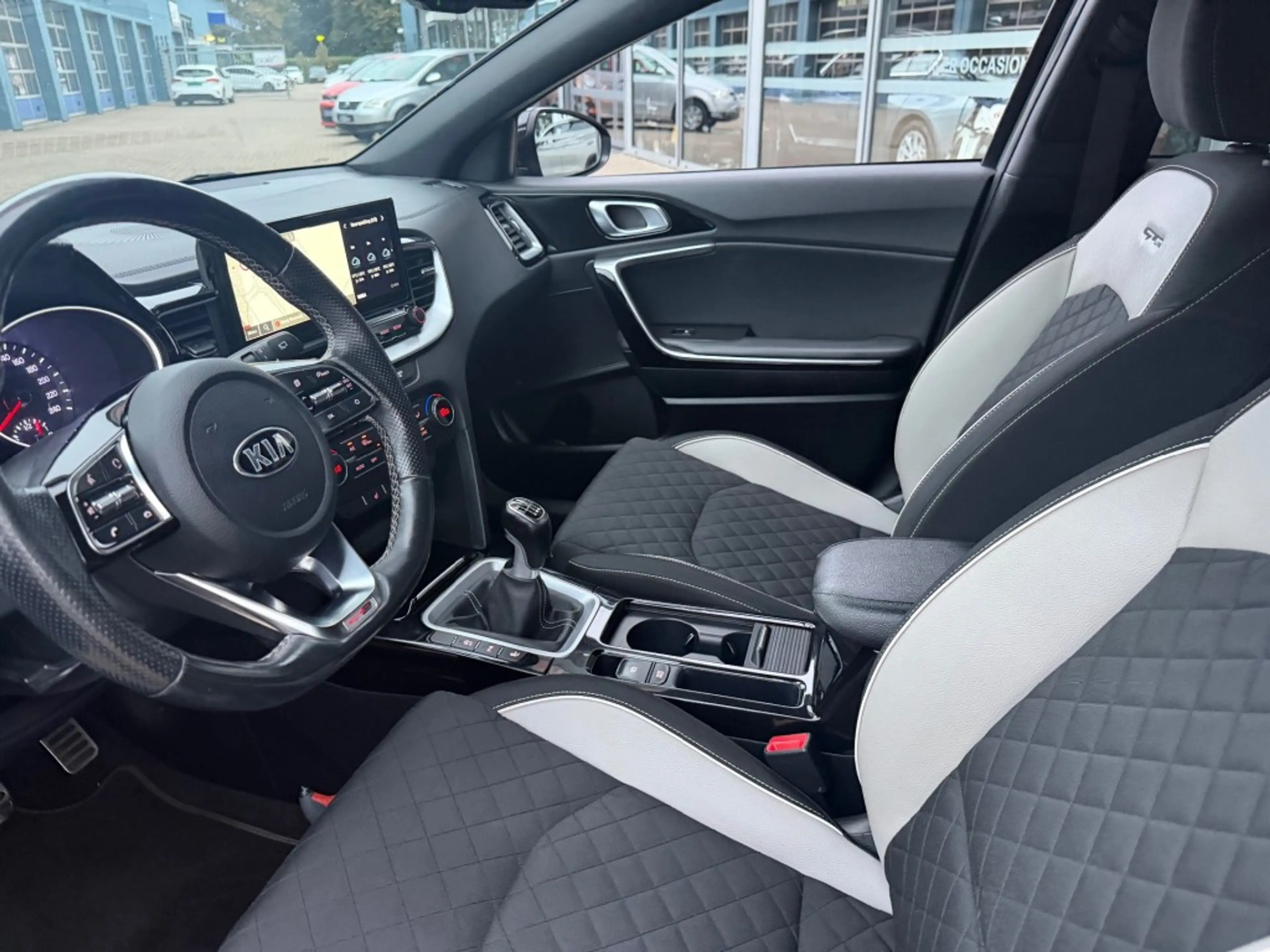 Kia Ceed / cee'd 1.0 T-GDI GT-LINE BUSINESS EDITION NAVI AIRCO/ECC — photo 44