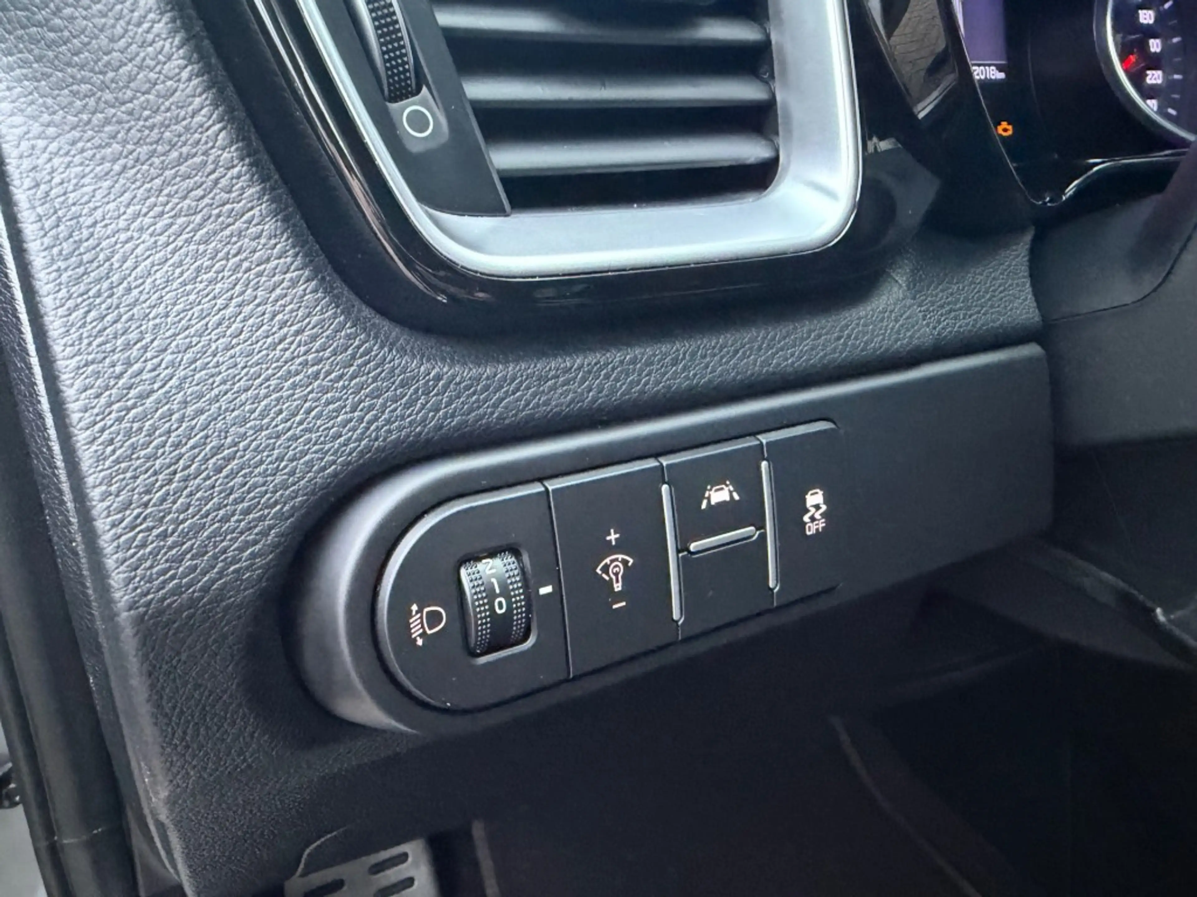 Kia Ceed / cee'd 1.0 T-GDI GT-LINE BUSINESS EDITION NAVI AIRCO/ECC — photo 23