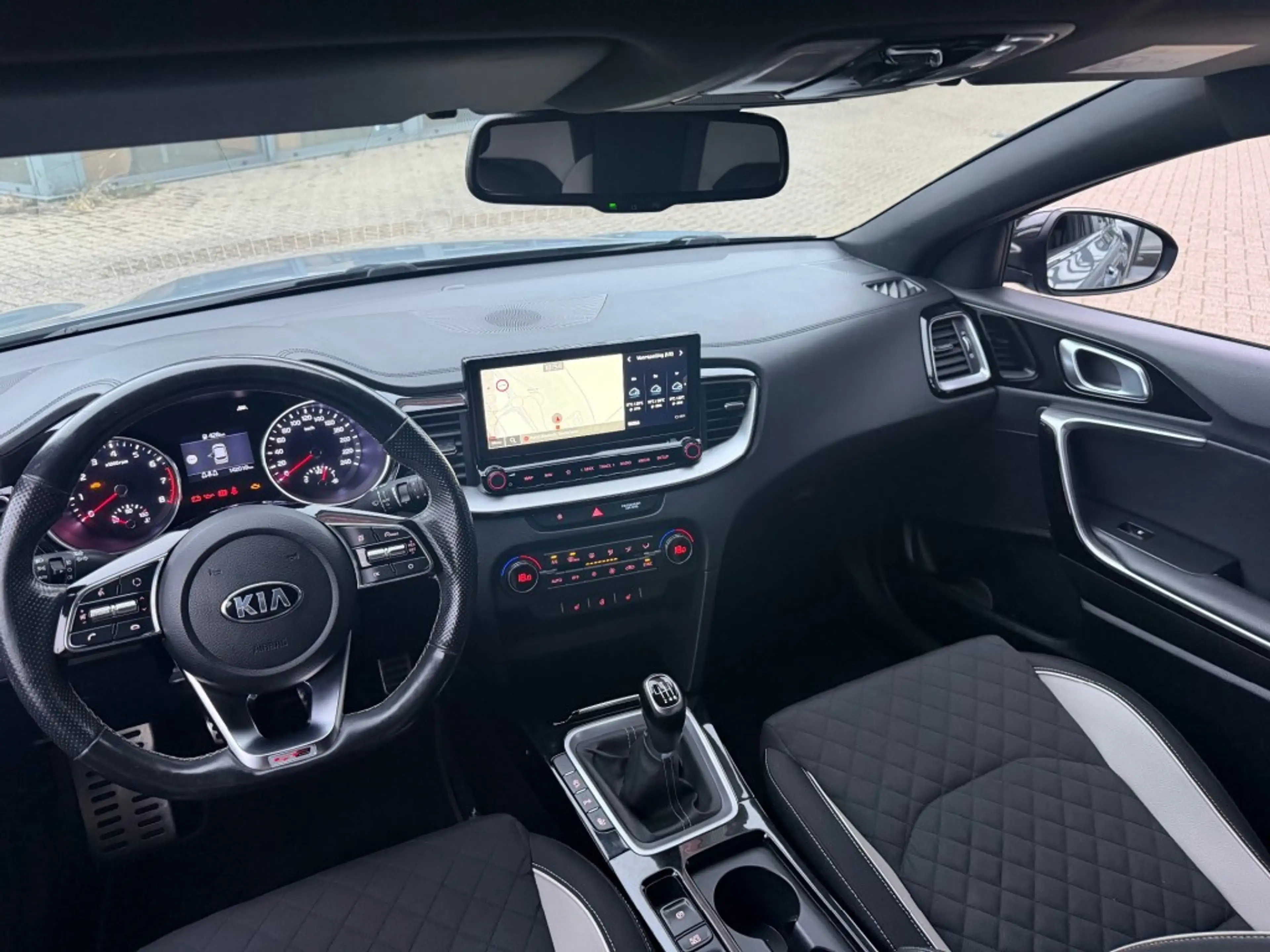 Kia Ceed / cee'd 1.0 T-GDI GT-LINE BUSINESS EDITION NAVI AIRCO/ECC — photo 14