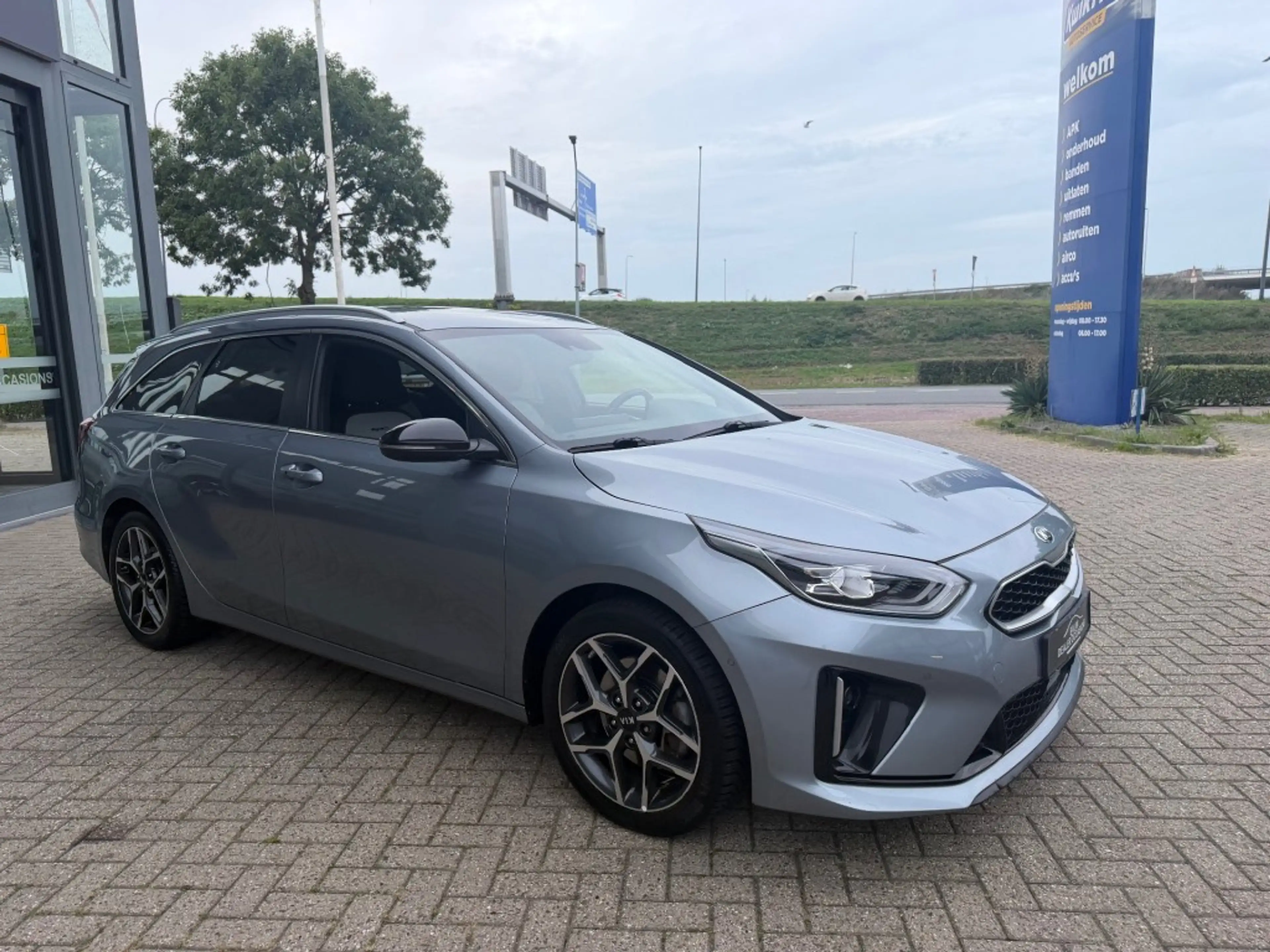 Kia Ceed / cee'd 1.0 T-GDI GT-LINE BUSINESS EDITION NAVI AIRCO/ECC — photo 17