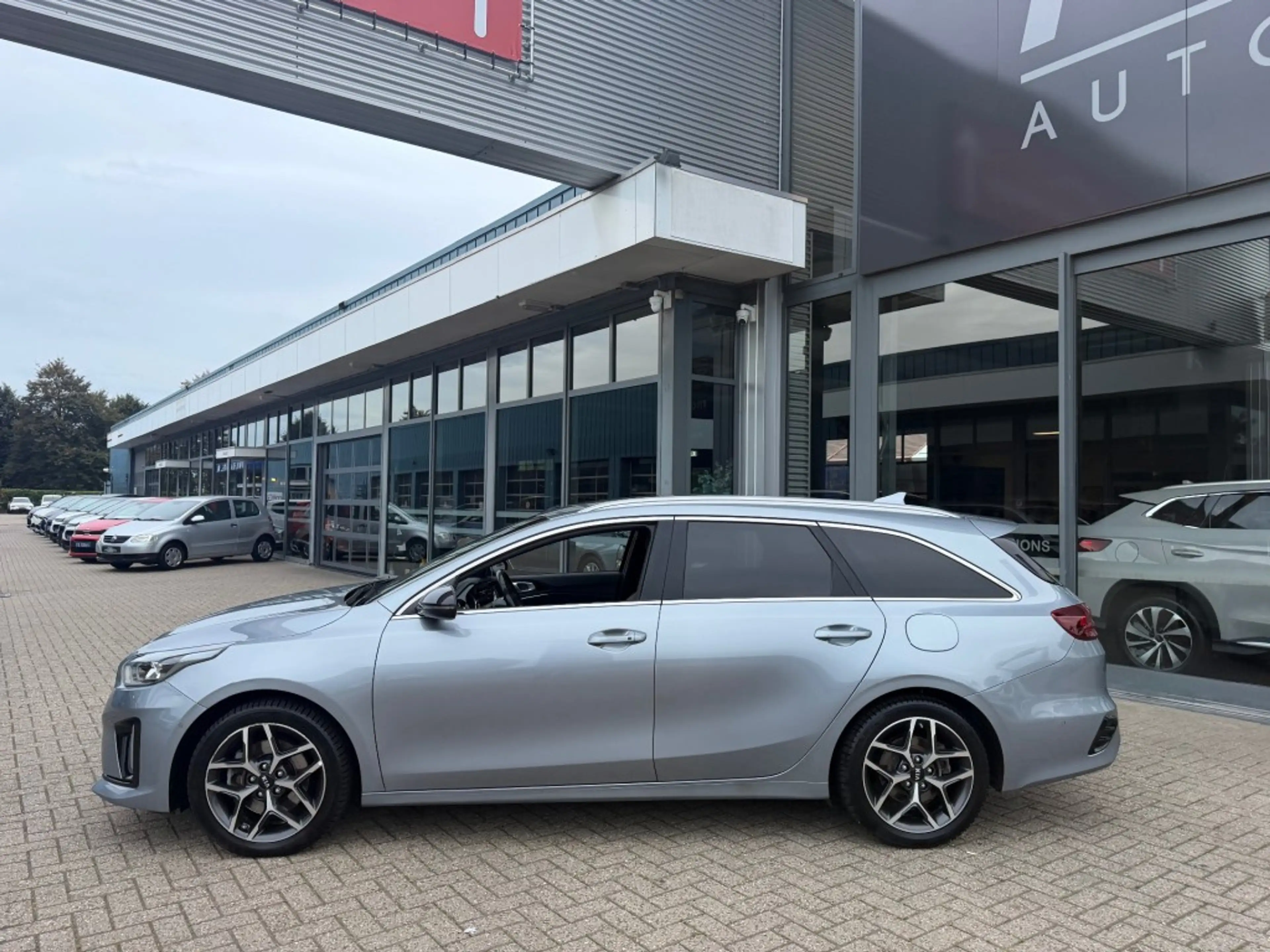 Kia Ceed / cee'd 1.0 T-GDI GT-LINE BUSINESS EDITION NAVI AIRCO/ECC — photo 6