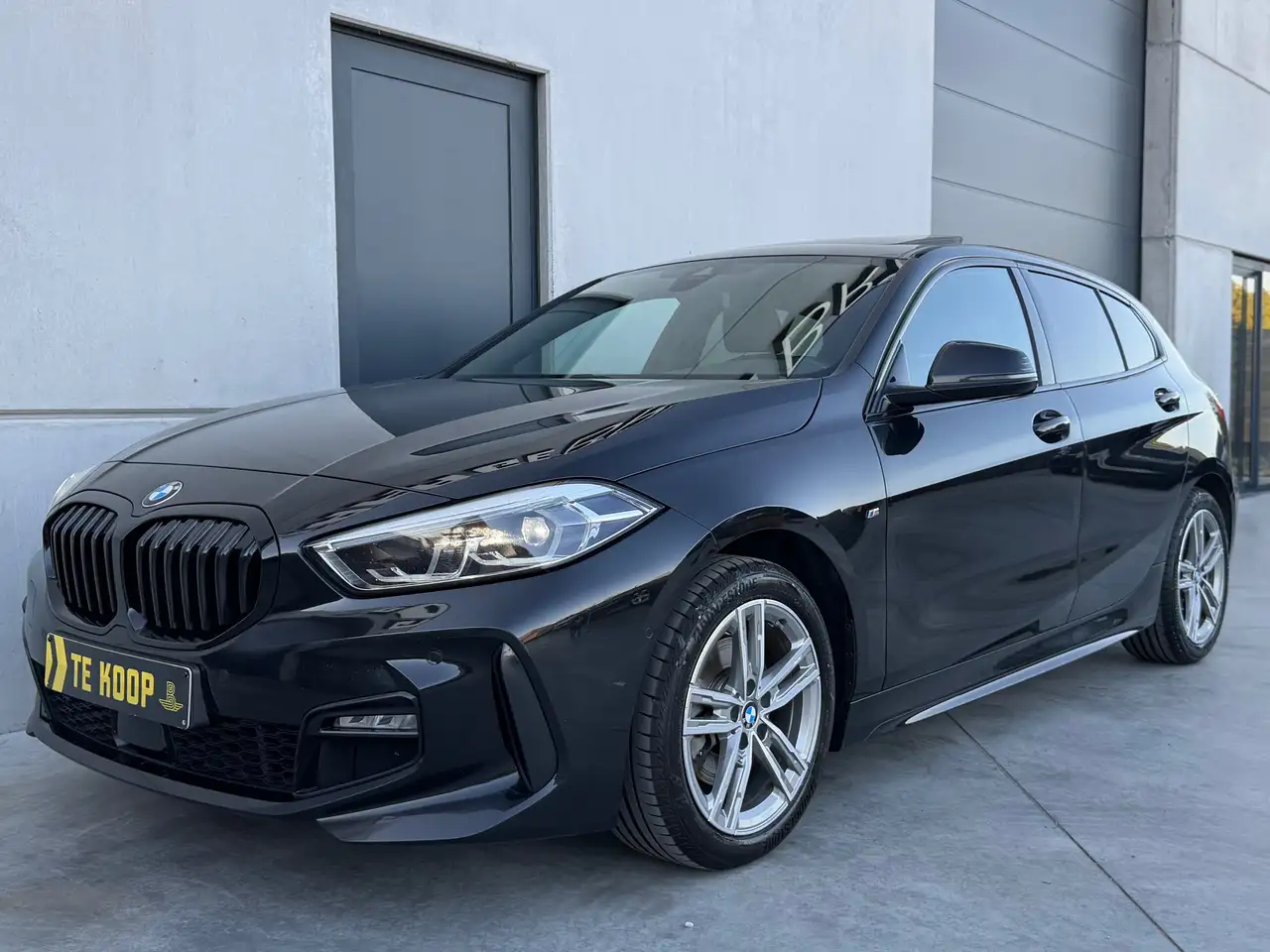 BMW 118 M Pack * CarPlay * Panoramadak * Live Cockpit Professional * LED * Camera, миниатюра 3